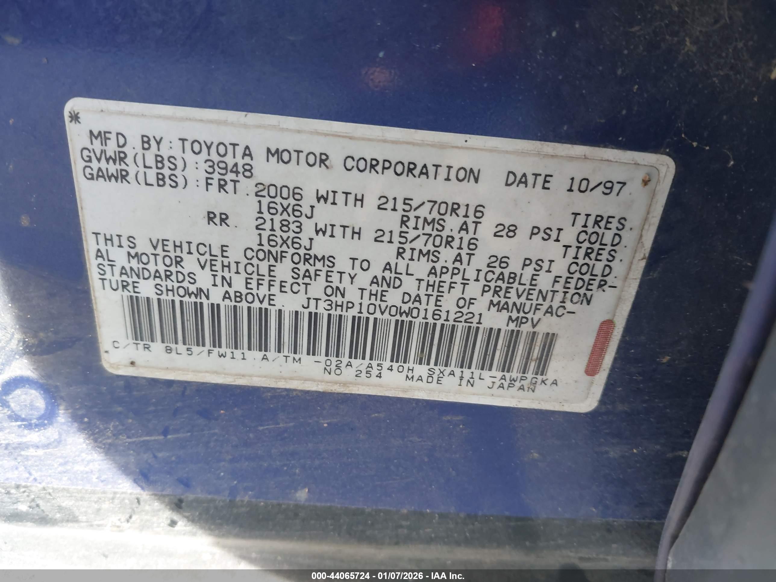 TOYOTA RAV4 image 9