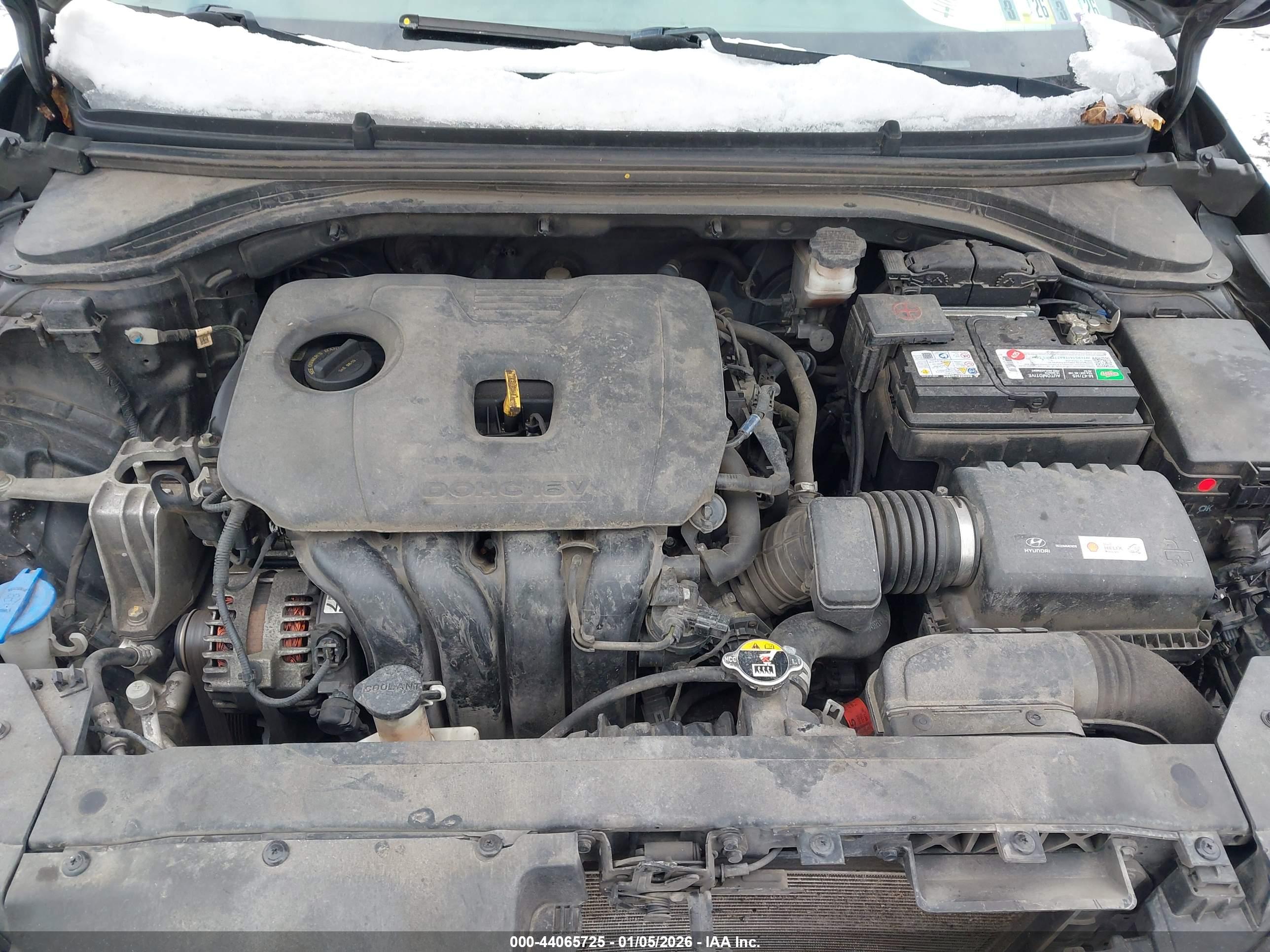 HYUNDAI ELANTRA image 10