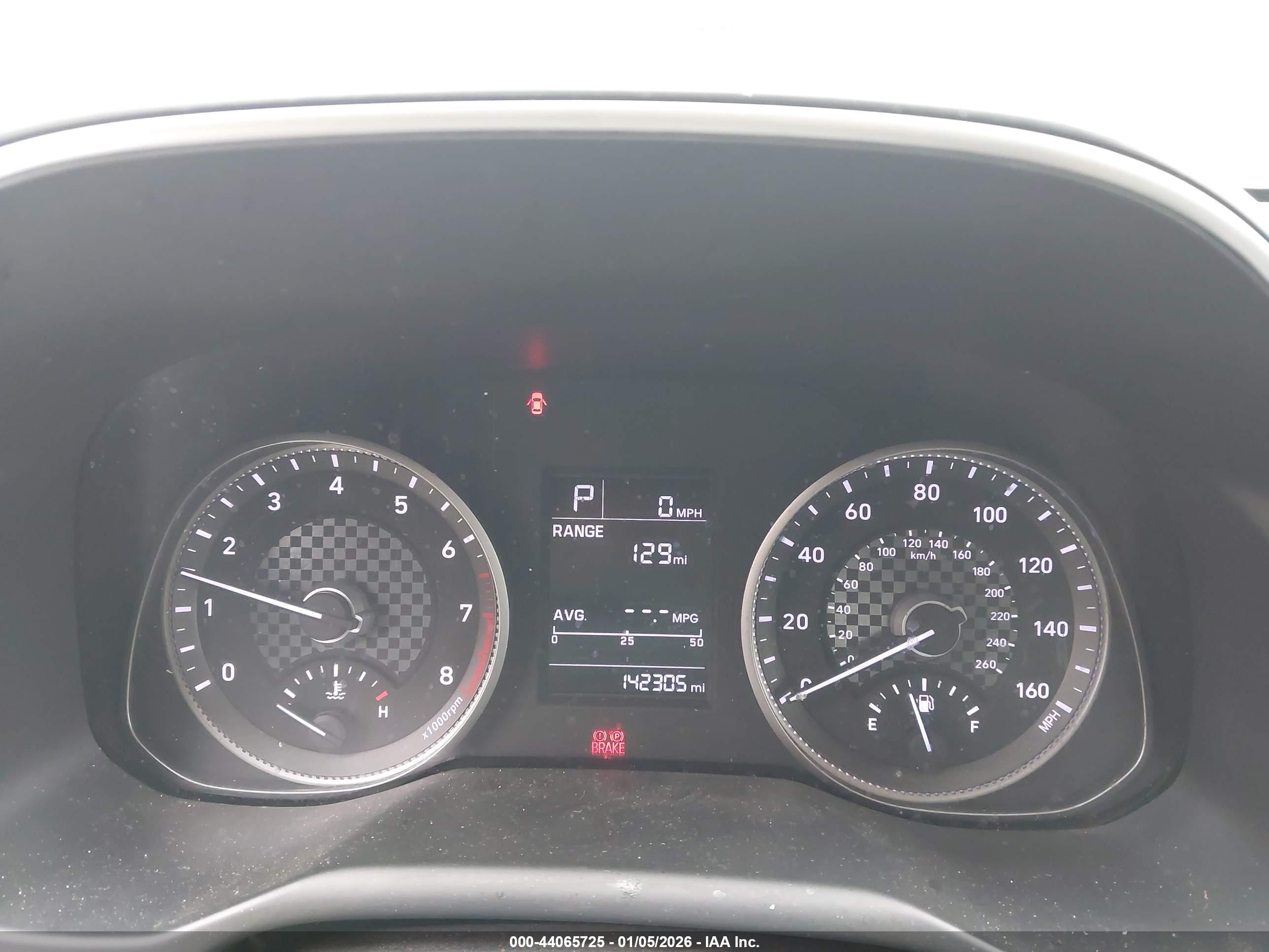 HYUNDAI ELANTRA image 7
