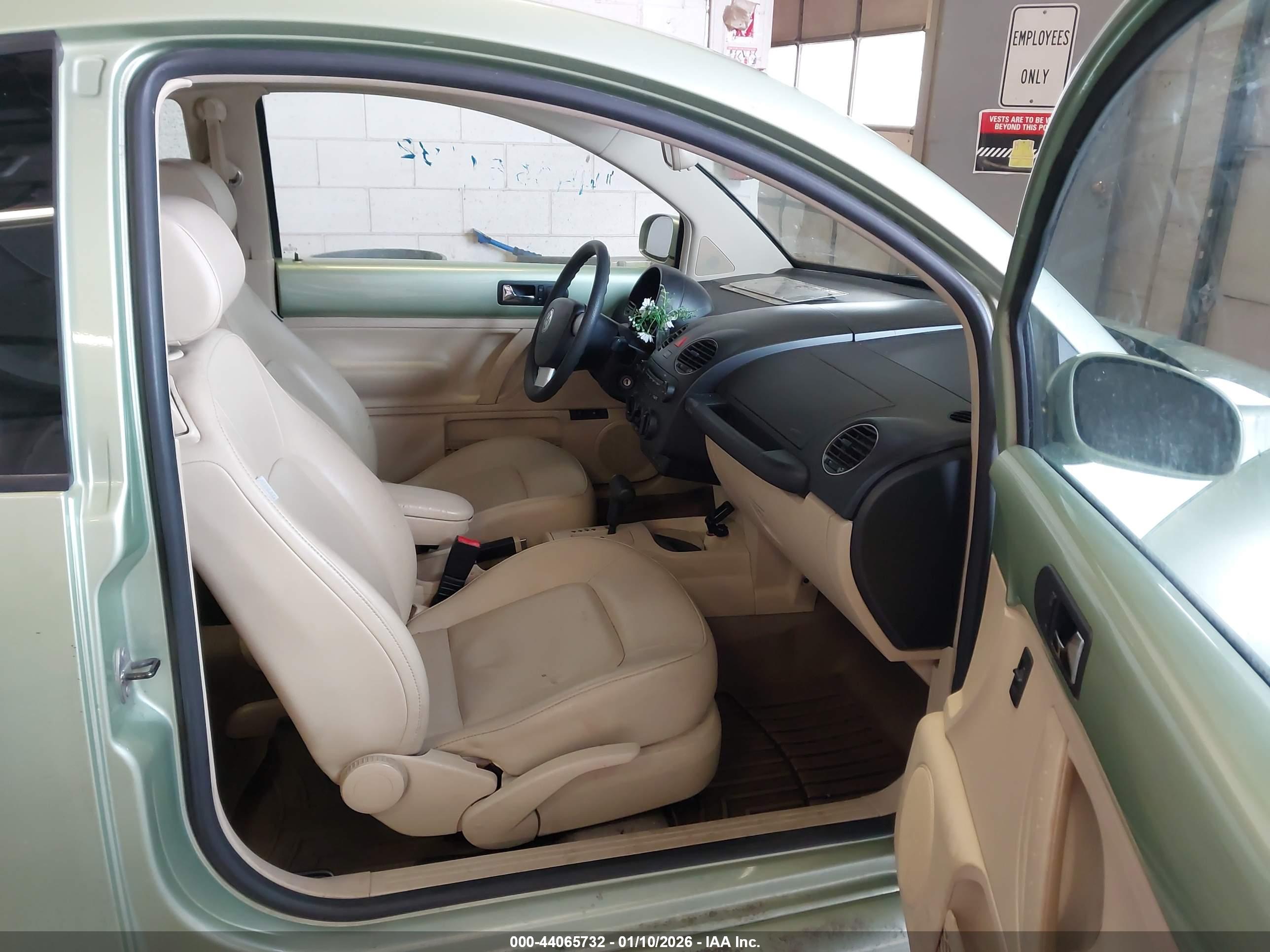 VOLKSWAGEN NEW image 5
