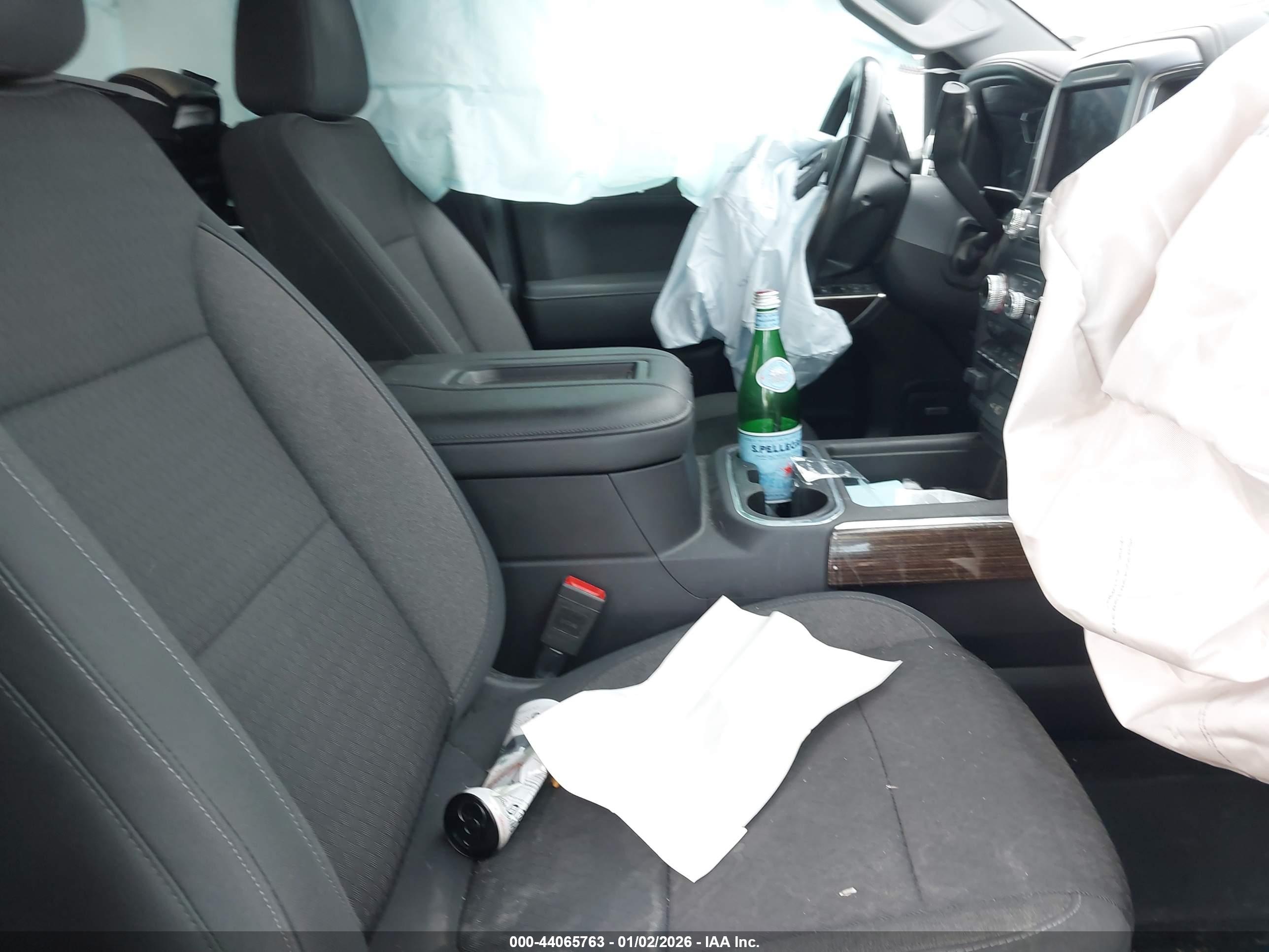 GMC SIERRA image 5