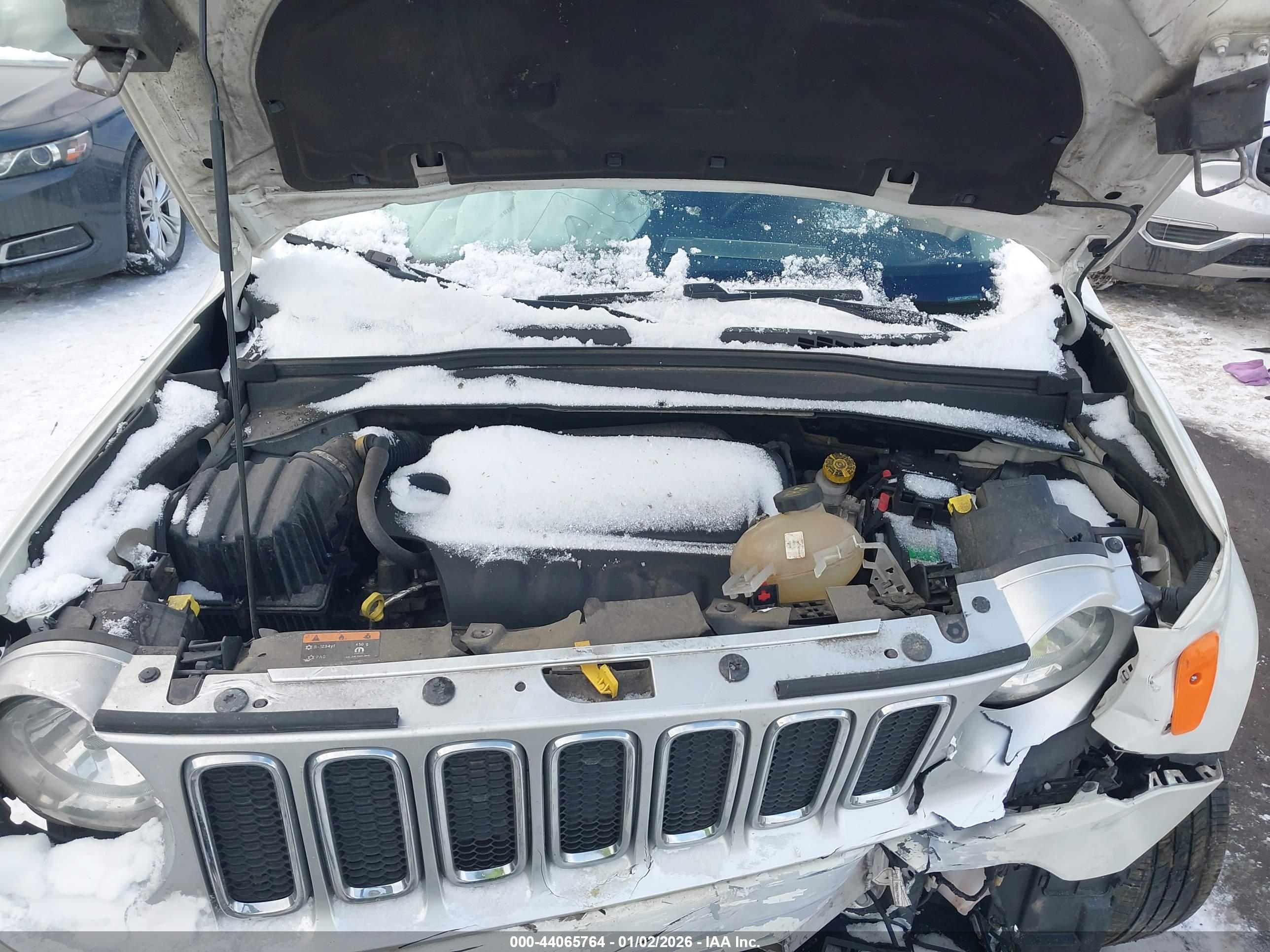 JEEP RENEGADE image 10