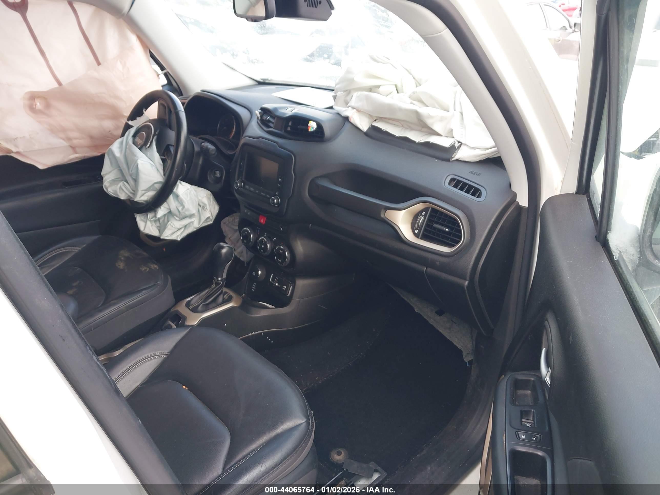 JEEP RENEGADE image 5