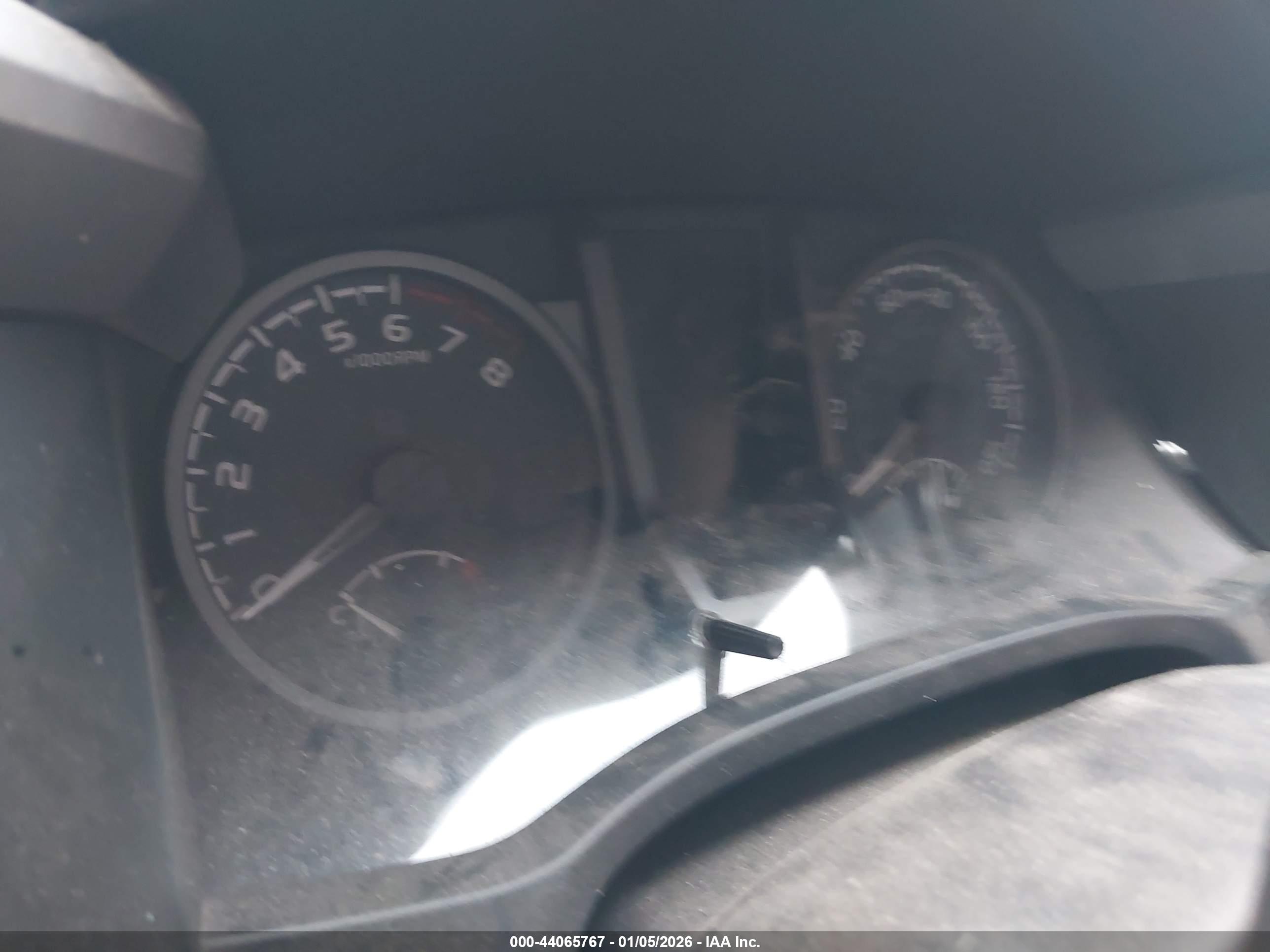 TOYOTA TACOMA image 7