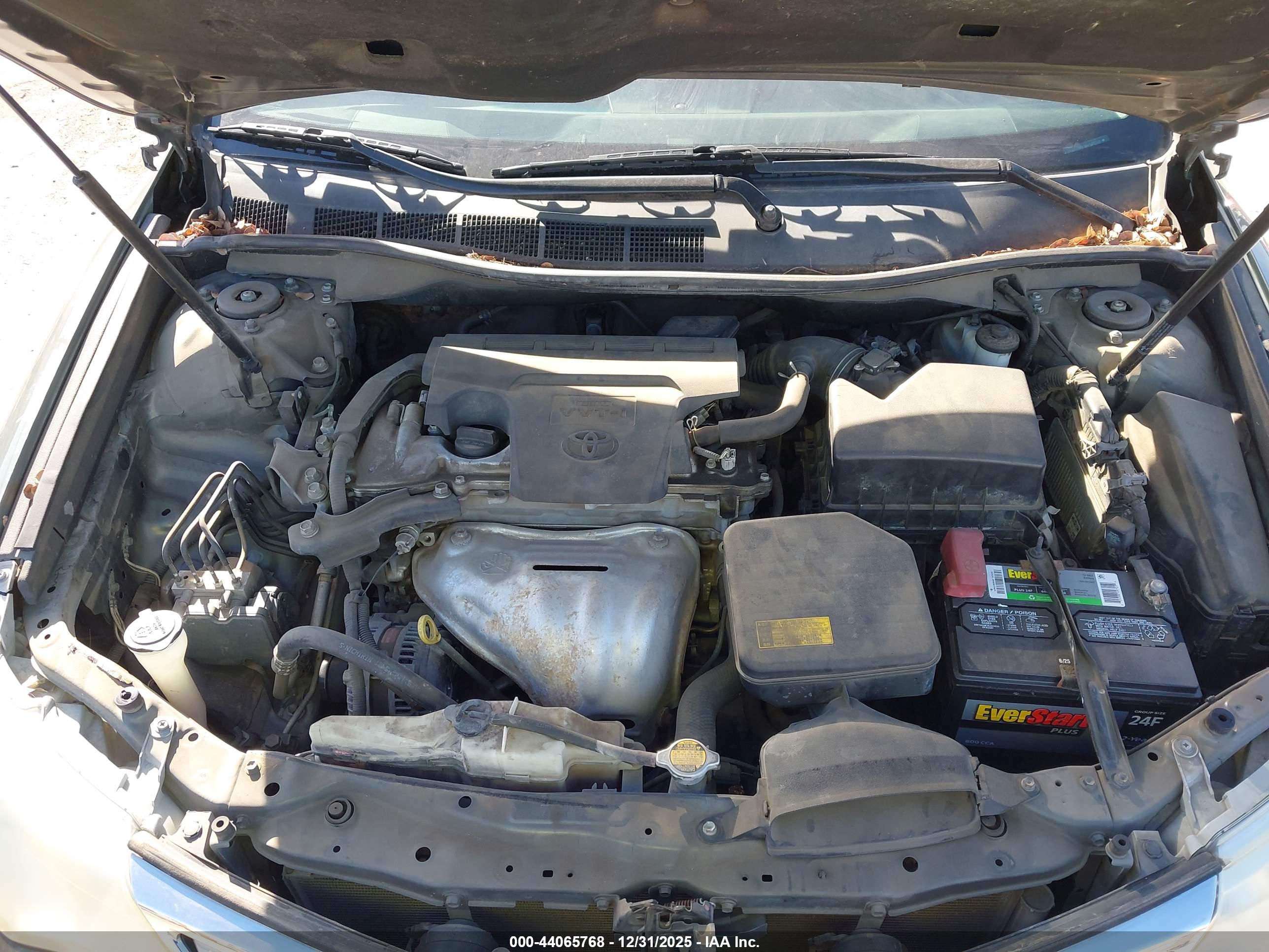 TOYOTA CAMRY image 10