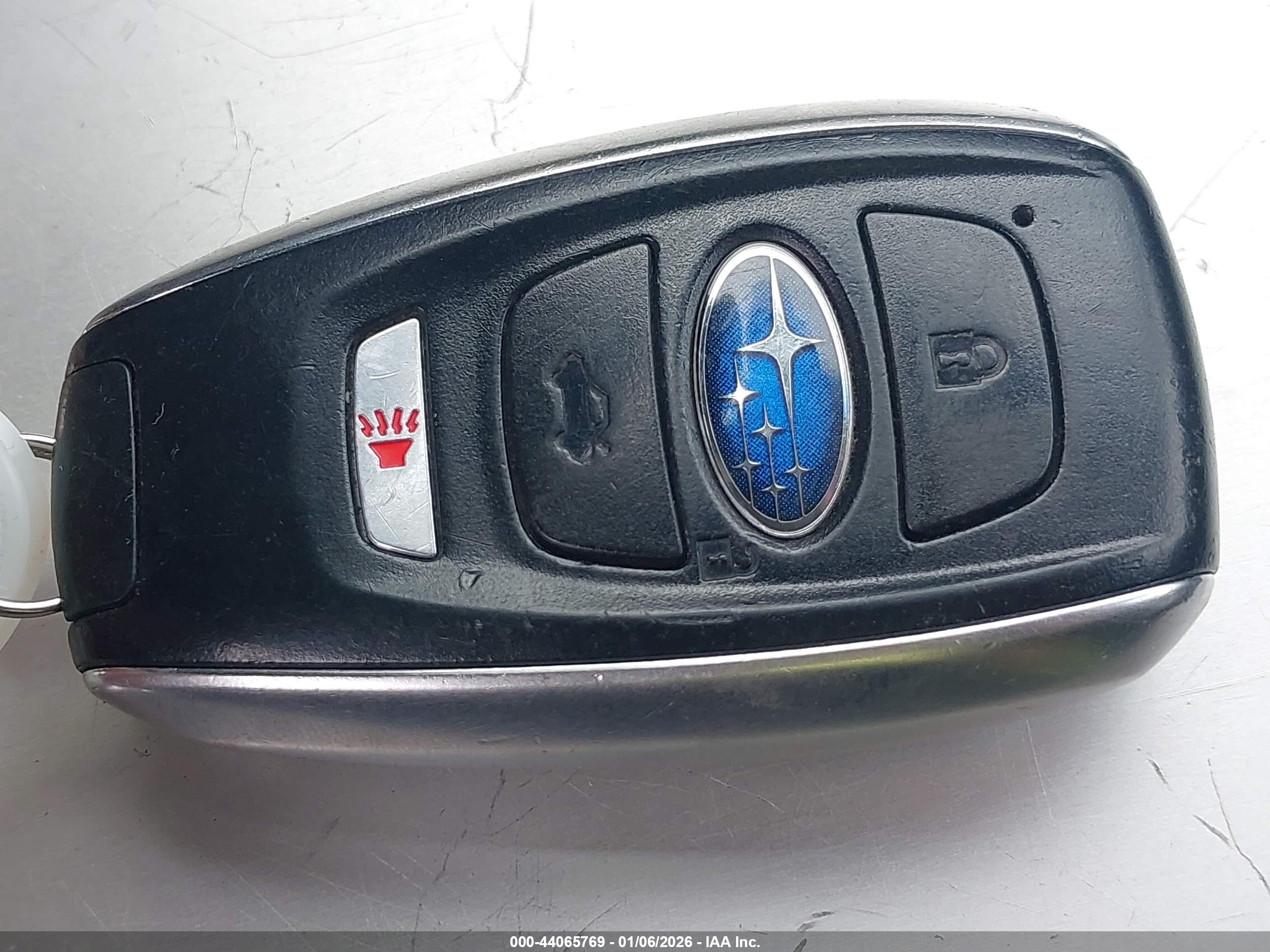 SUBARU OUTBACK image 11