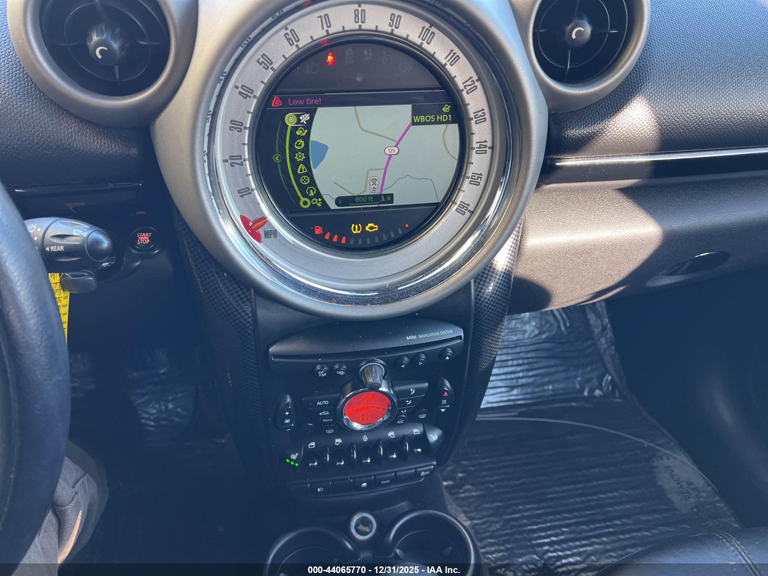 MINI COOPER image 6