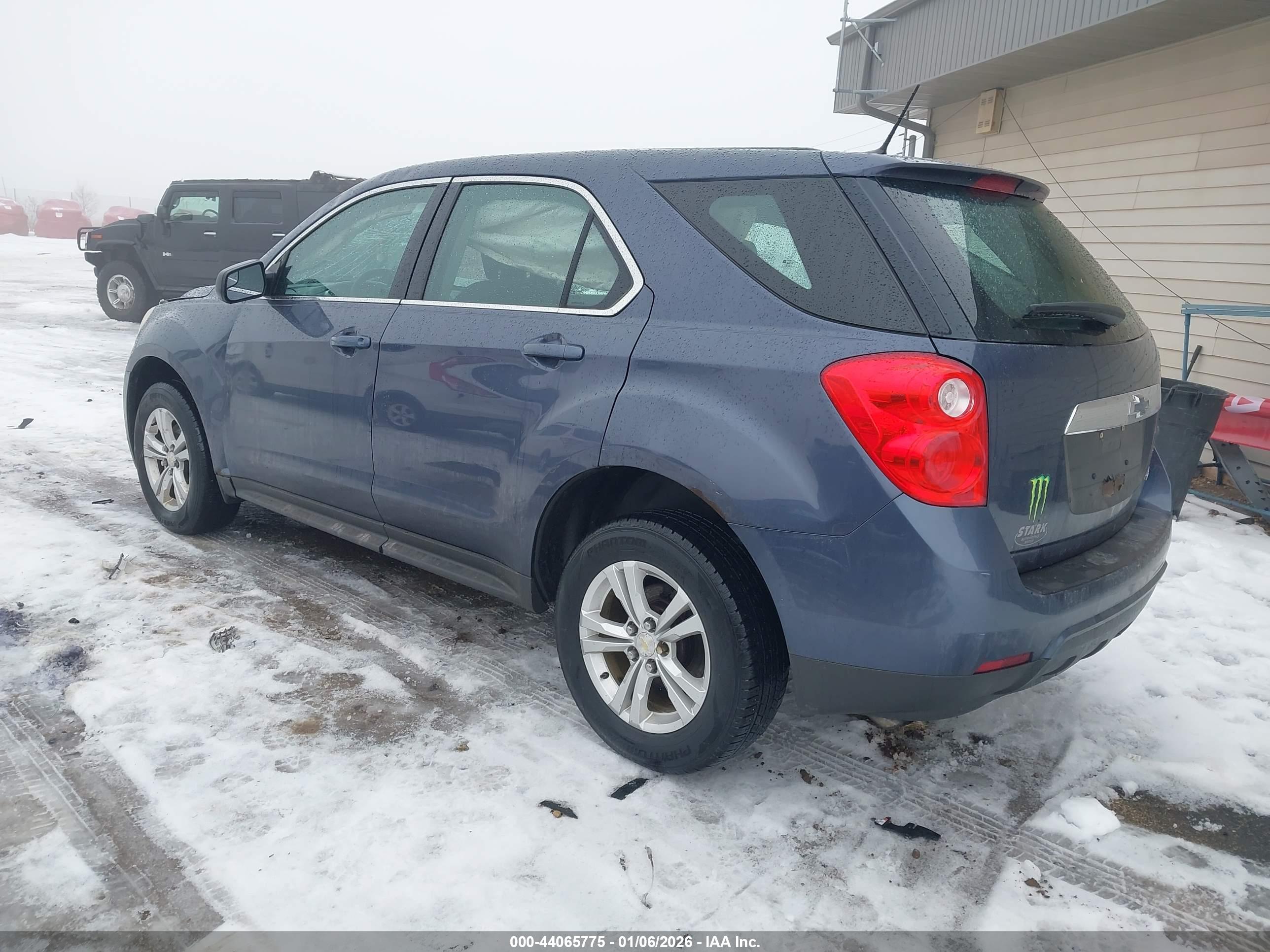 CHEVROLET EQUINOX image 3