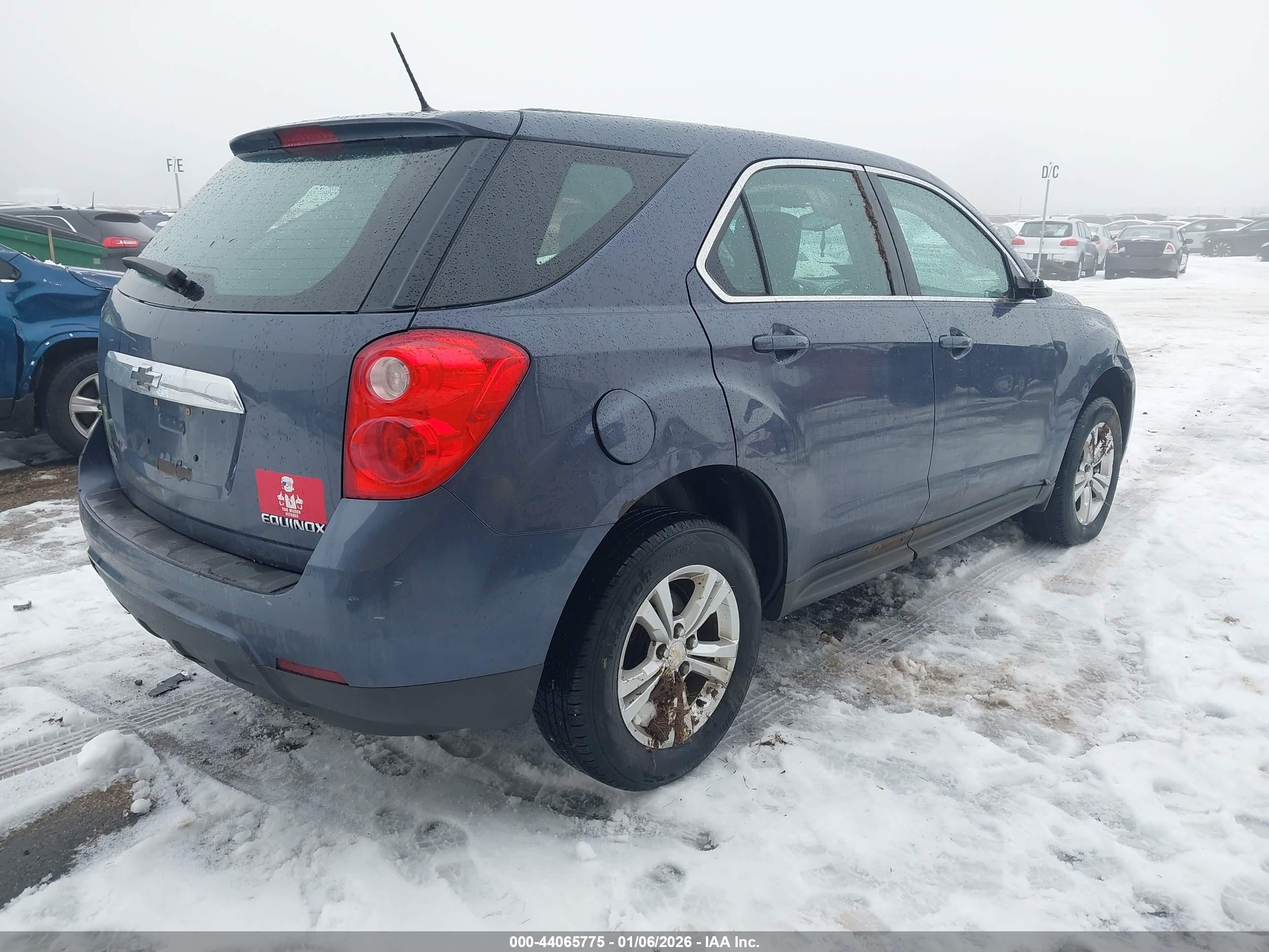 CHEVROLET EQUINOX image 4