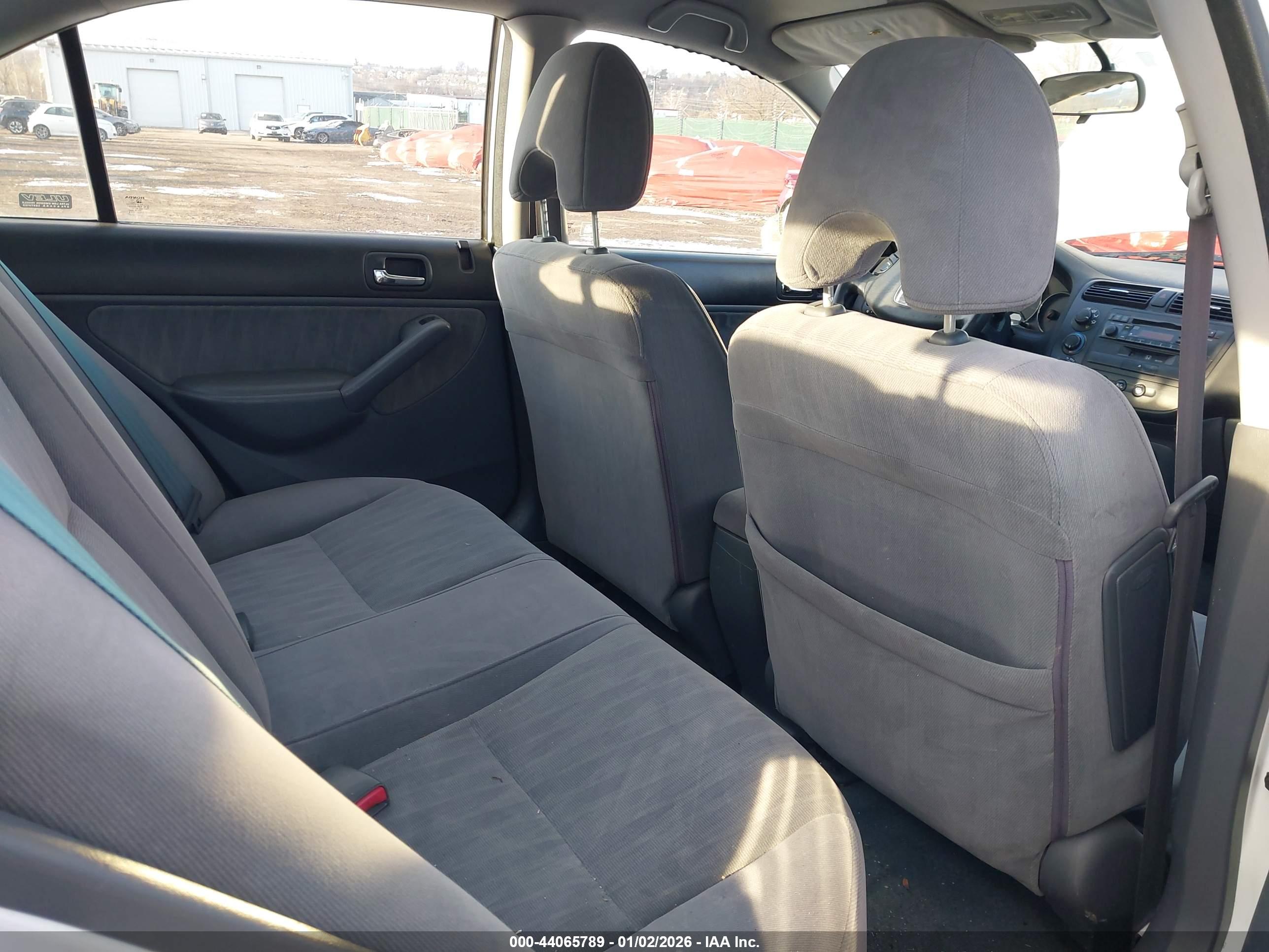 HONDA CIVIC image 8