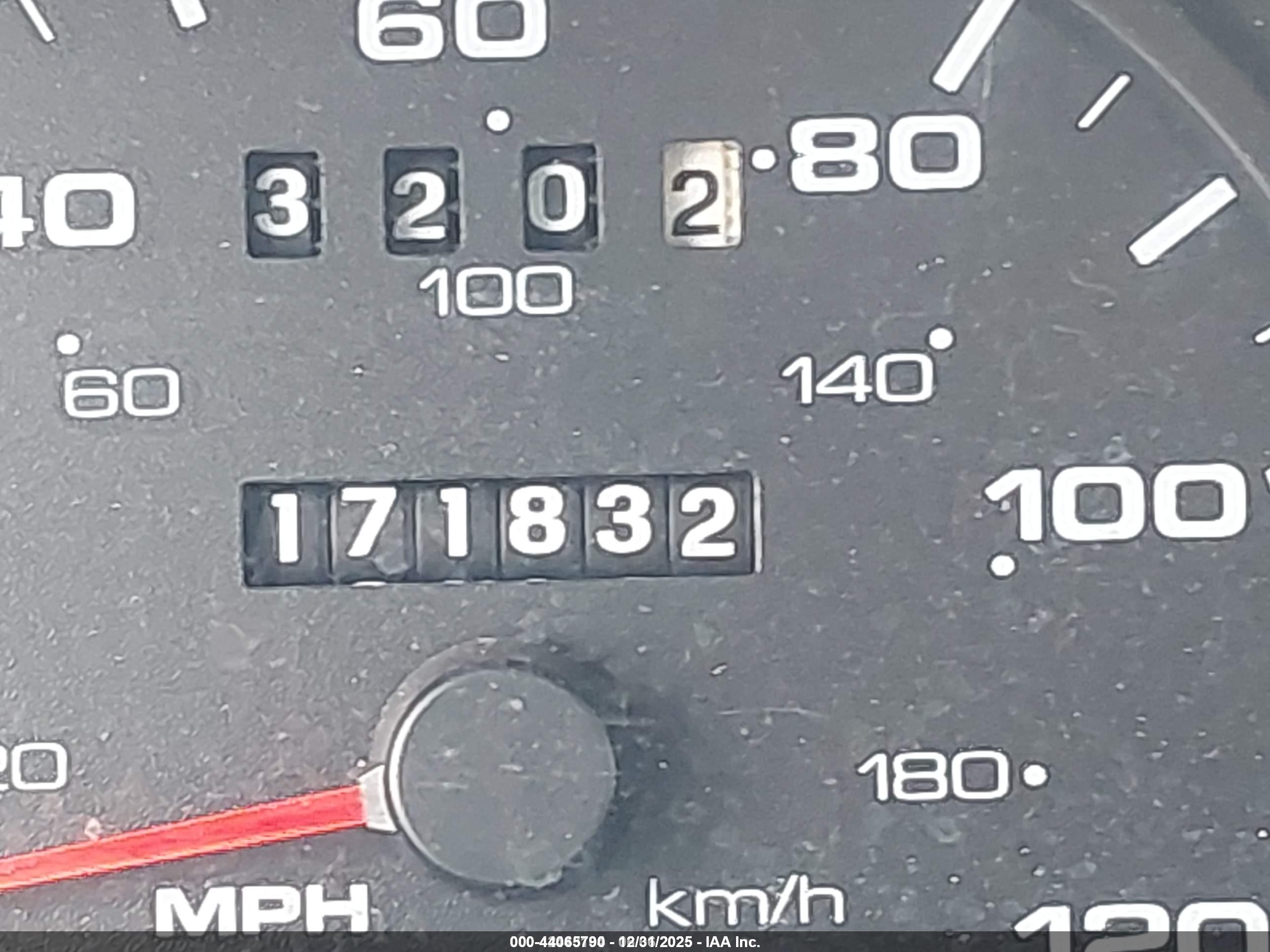 FORD TAURUS image 7