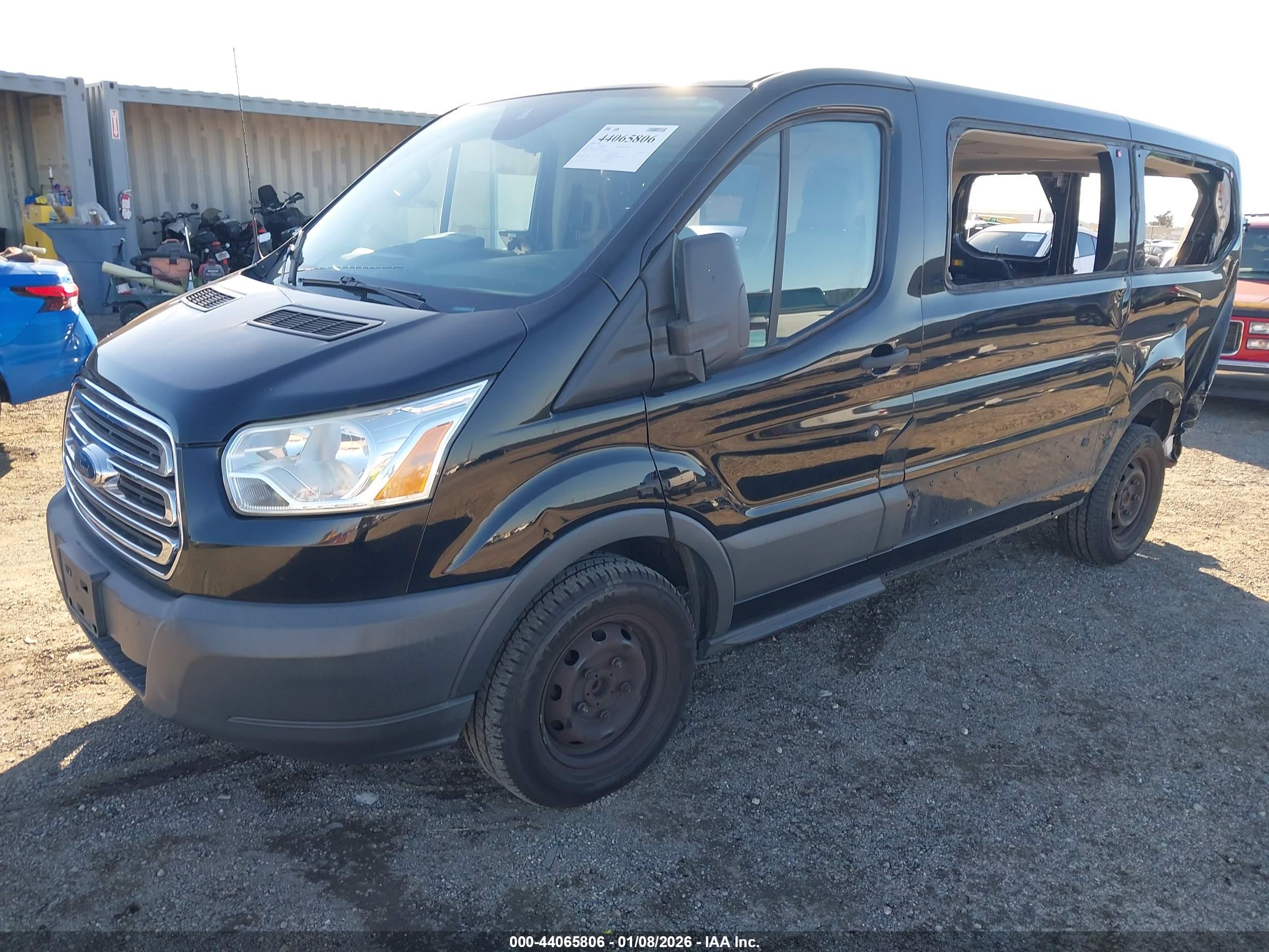 FORD TRANSIT-150 image 2
