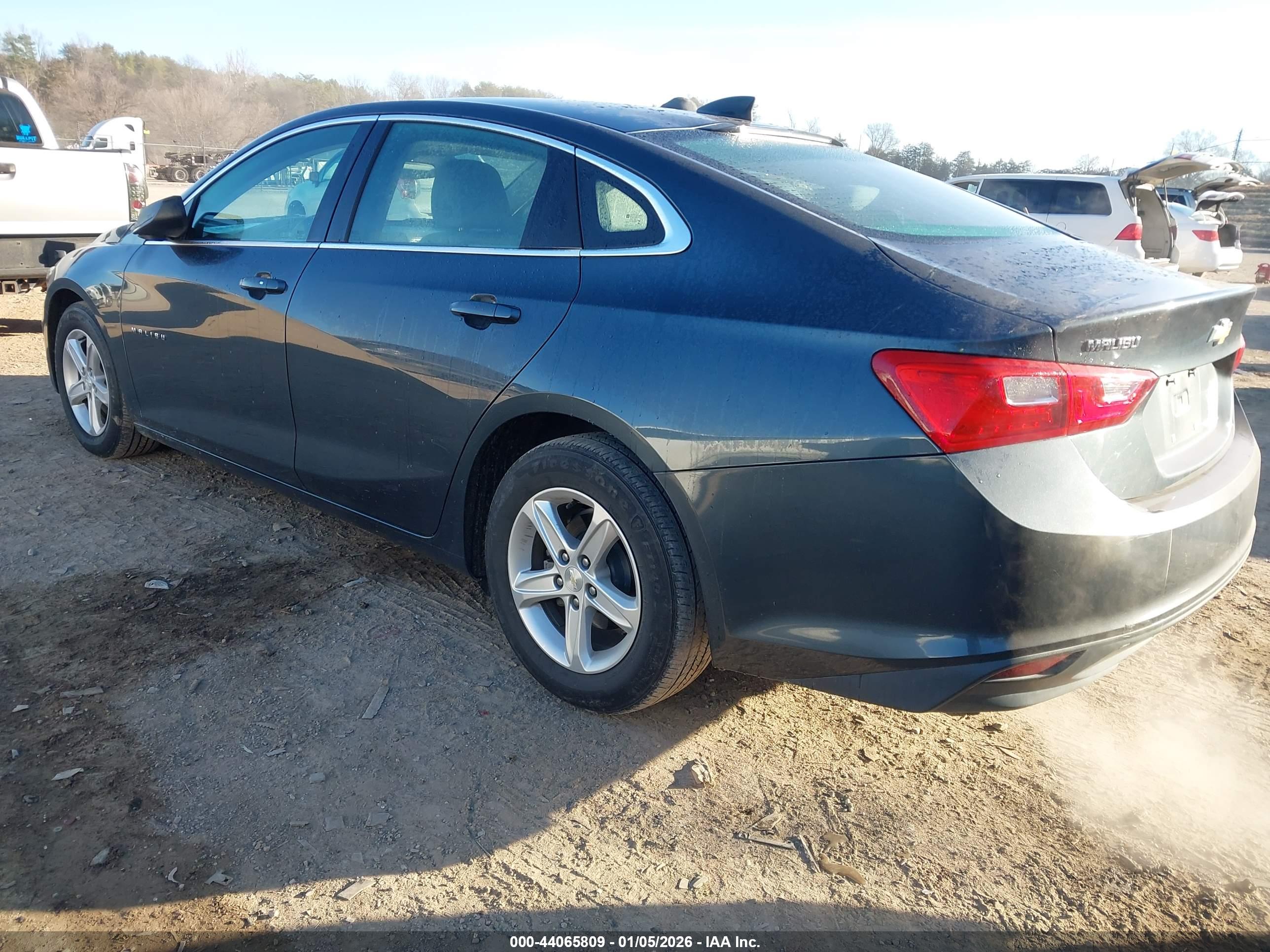 CHEVROLET MALIBU image 3
