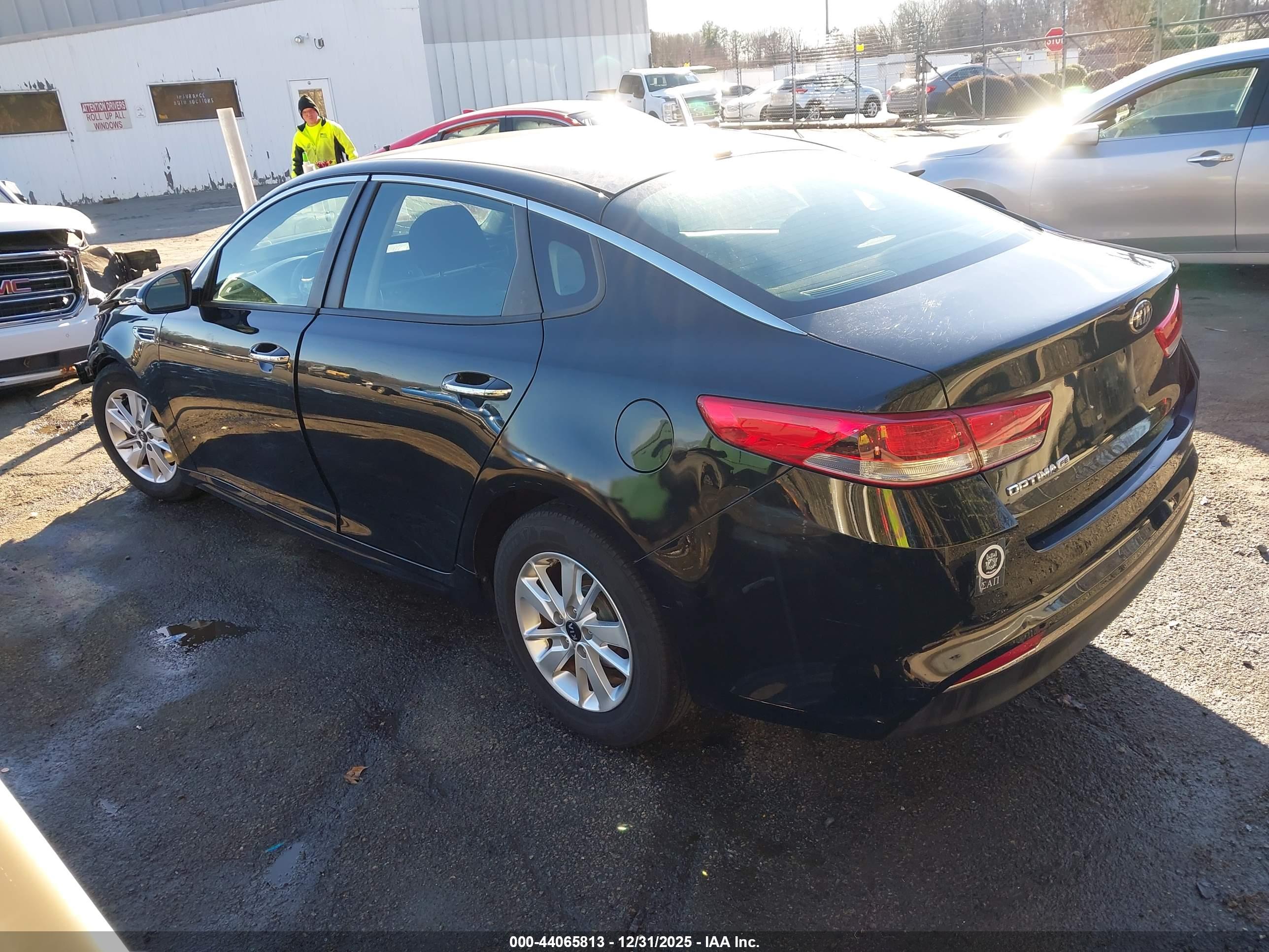 KIA OPTIMA image 3