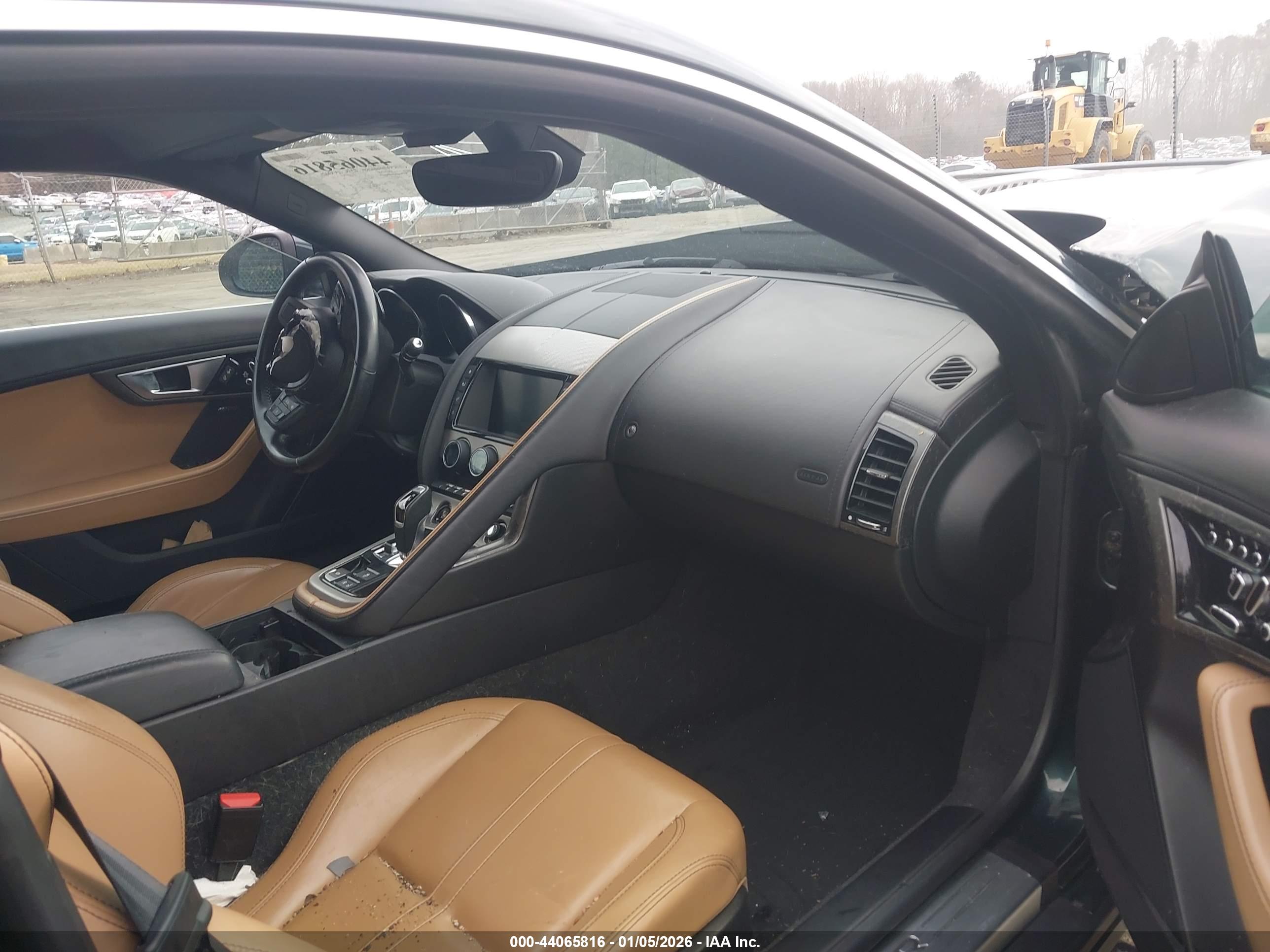 JAGUAR F-TYPE image 5