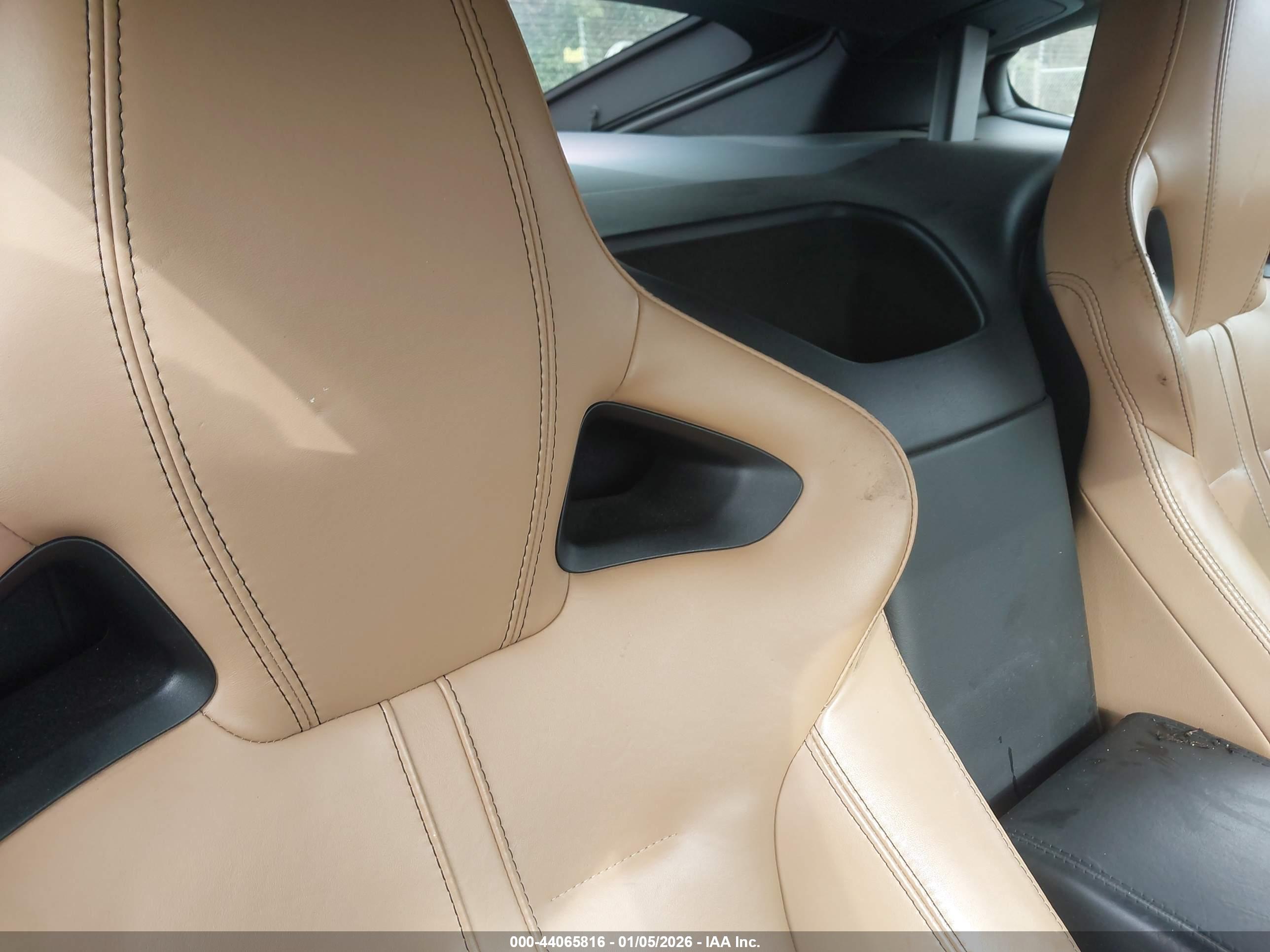 JAGUAR F-TYPE image 8