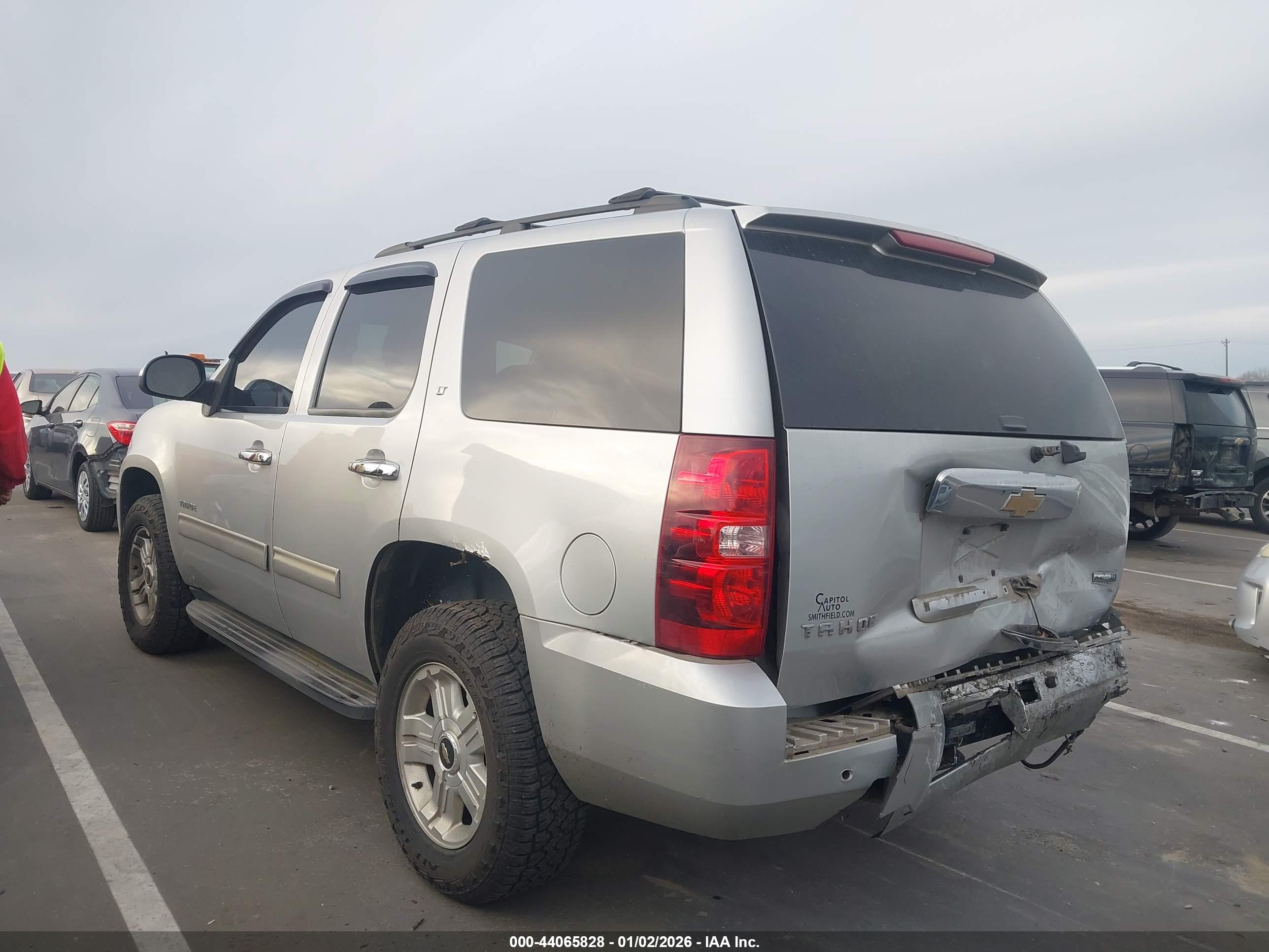 CHEVROLET TAHOE image 3