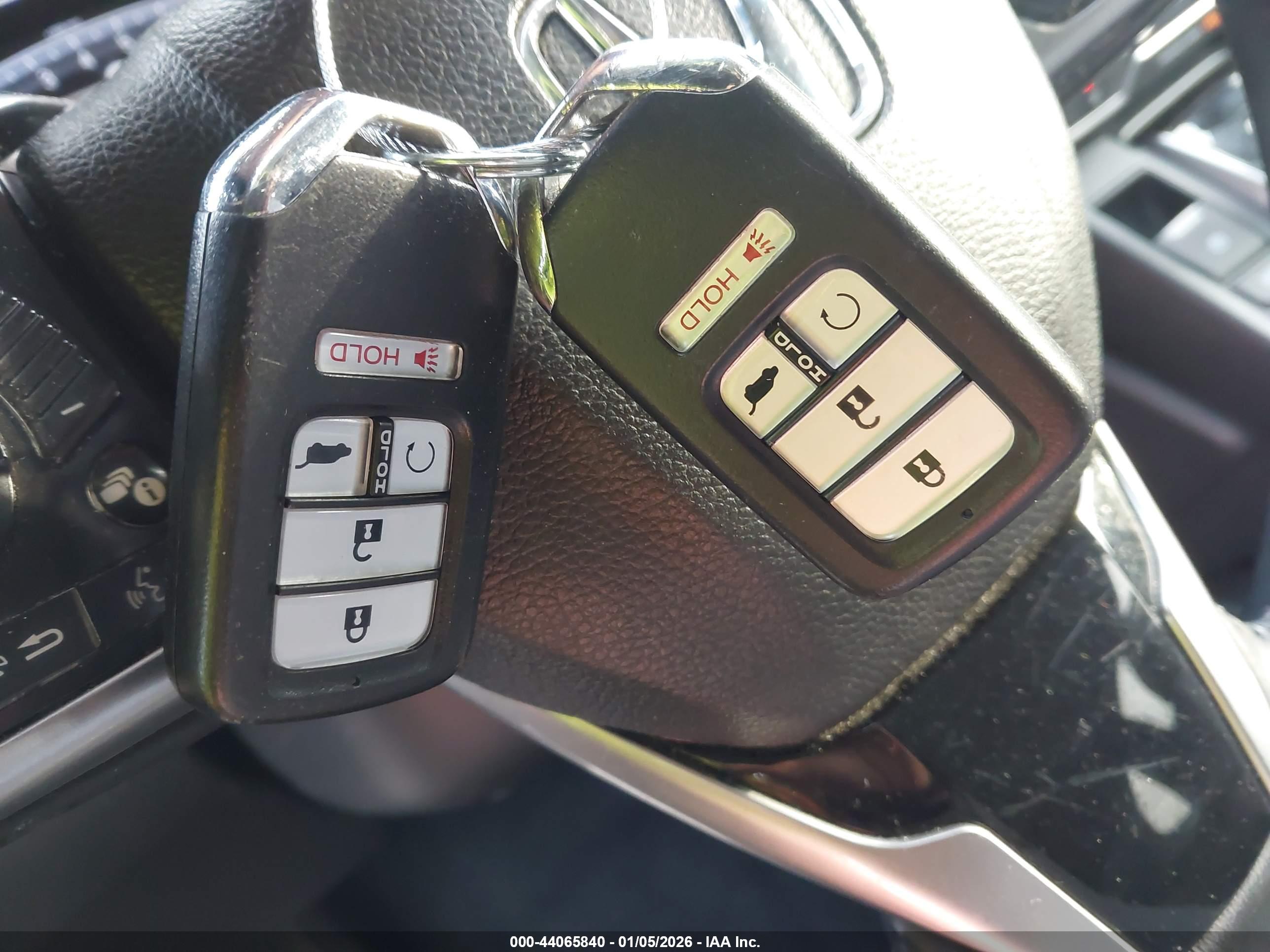 HONDA CR-V image 11