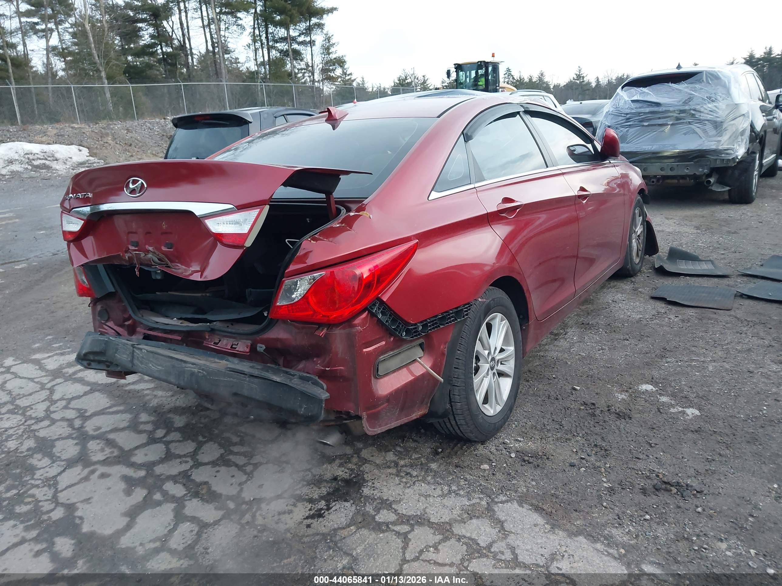 HYUNDAI SONATA image 4