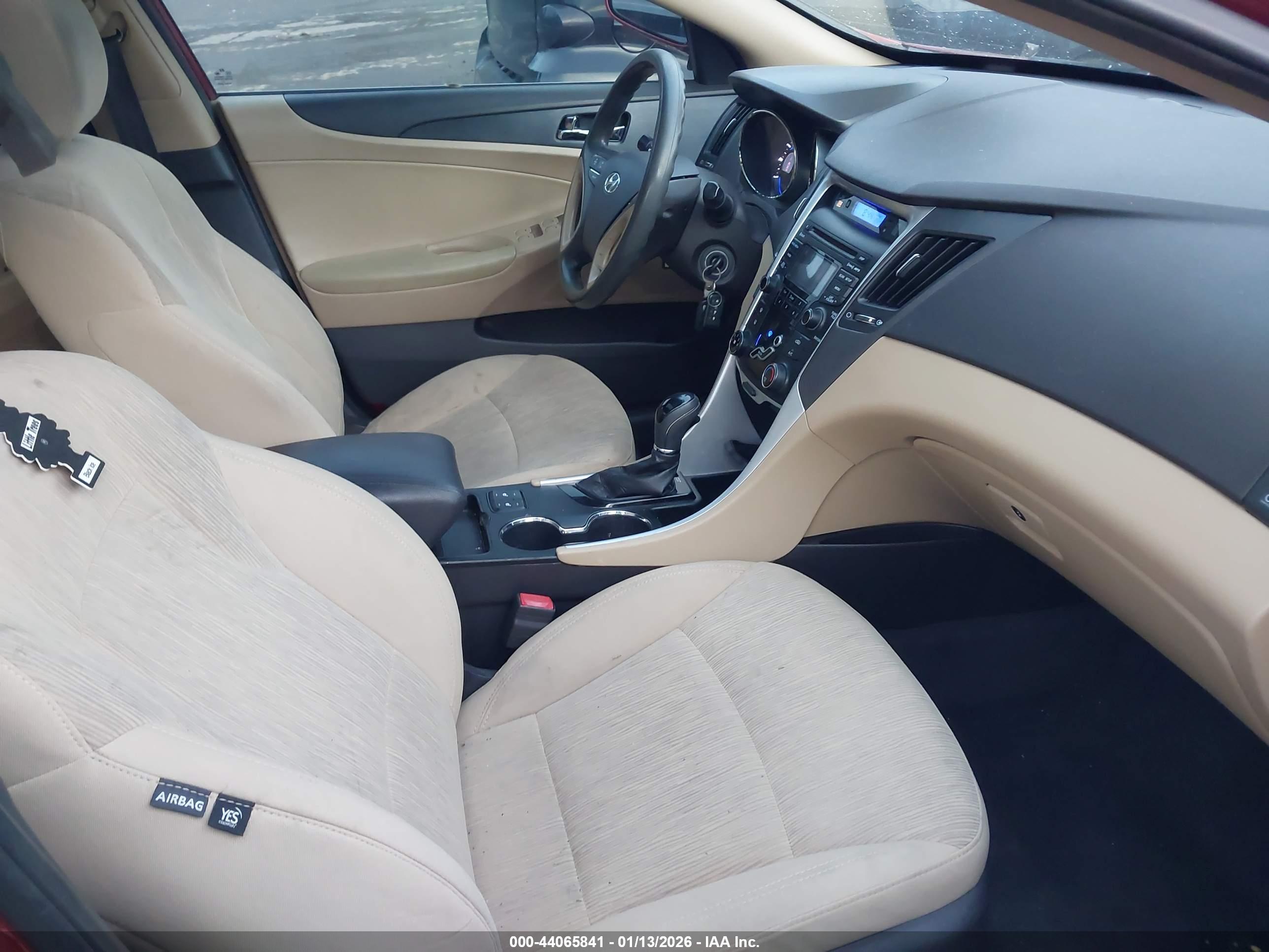 HYUNDAI SONATA image 5