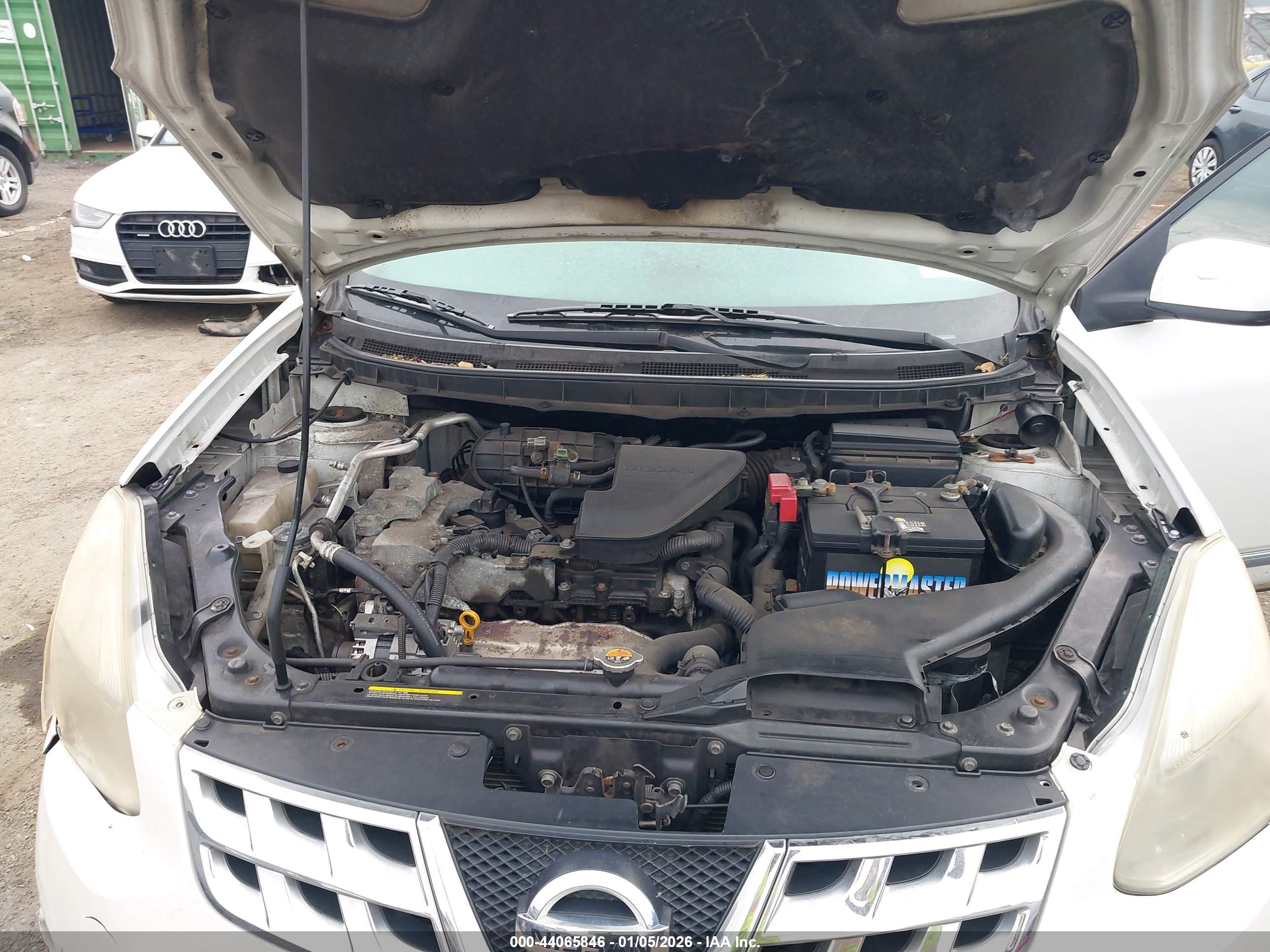 NISSAN ROGUE image 10