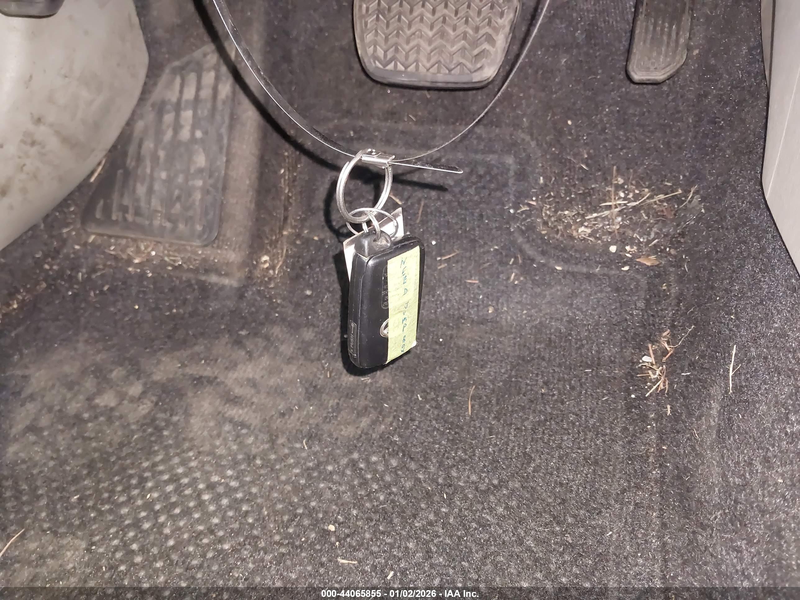 TOYOTA PRIUS image 11