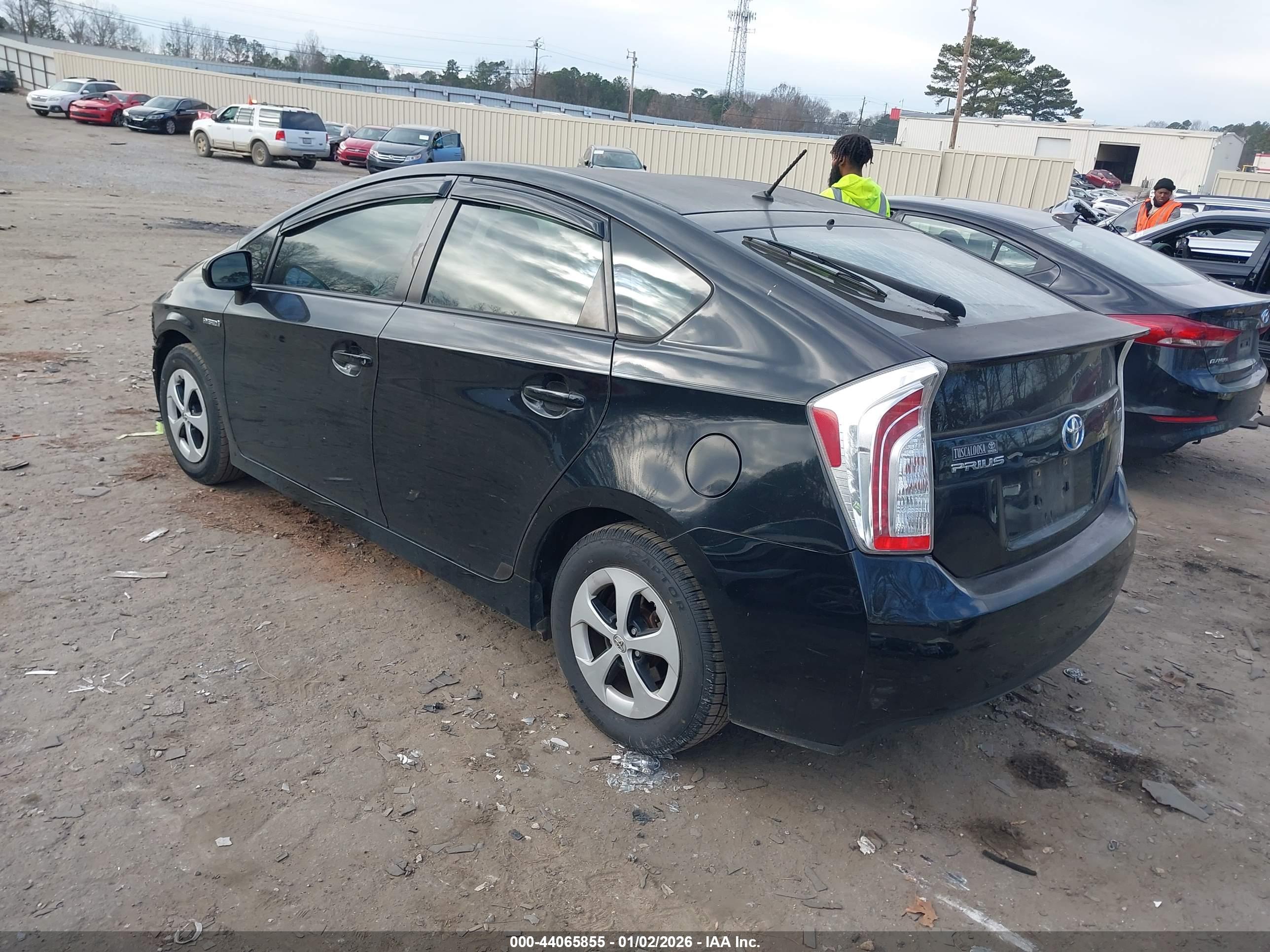 TOYOTA PRIUS image 3