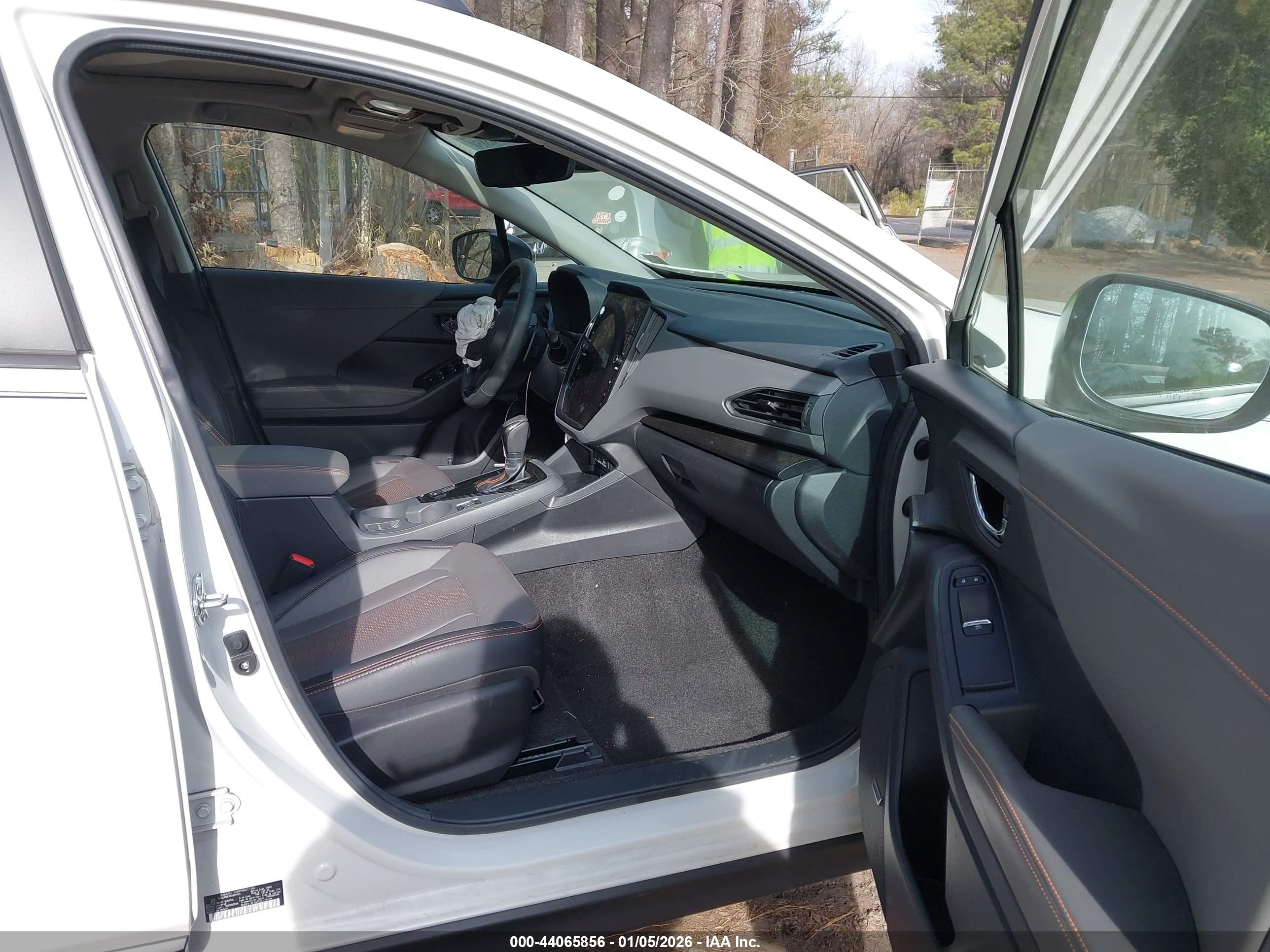 SUBARU CROSSTREK image 5