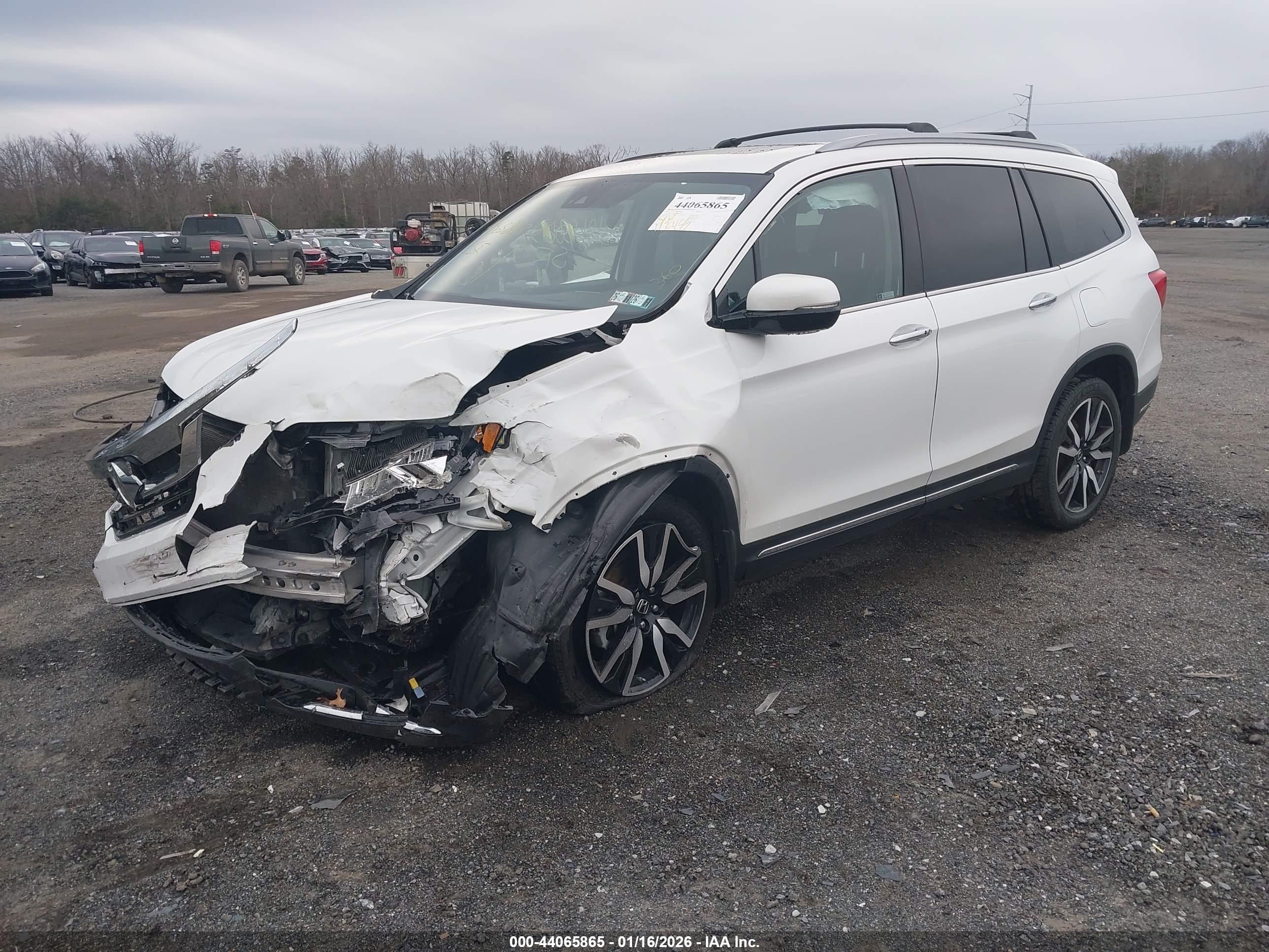 HONDA PILOT image 2