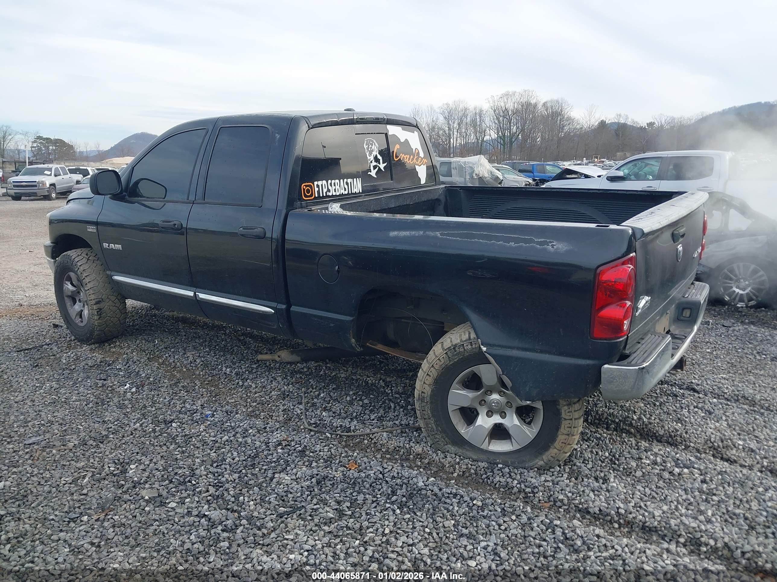 DODGE RAM image 3