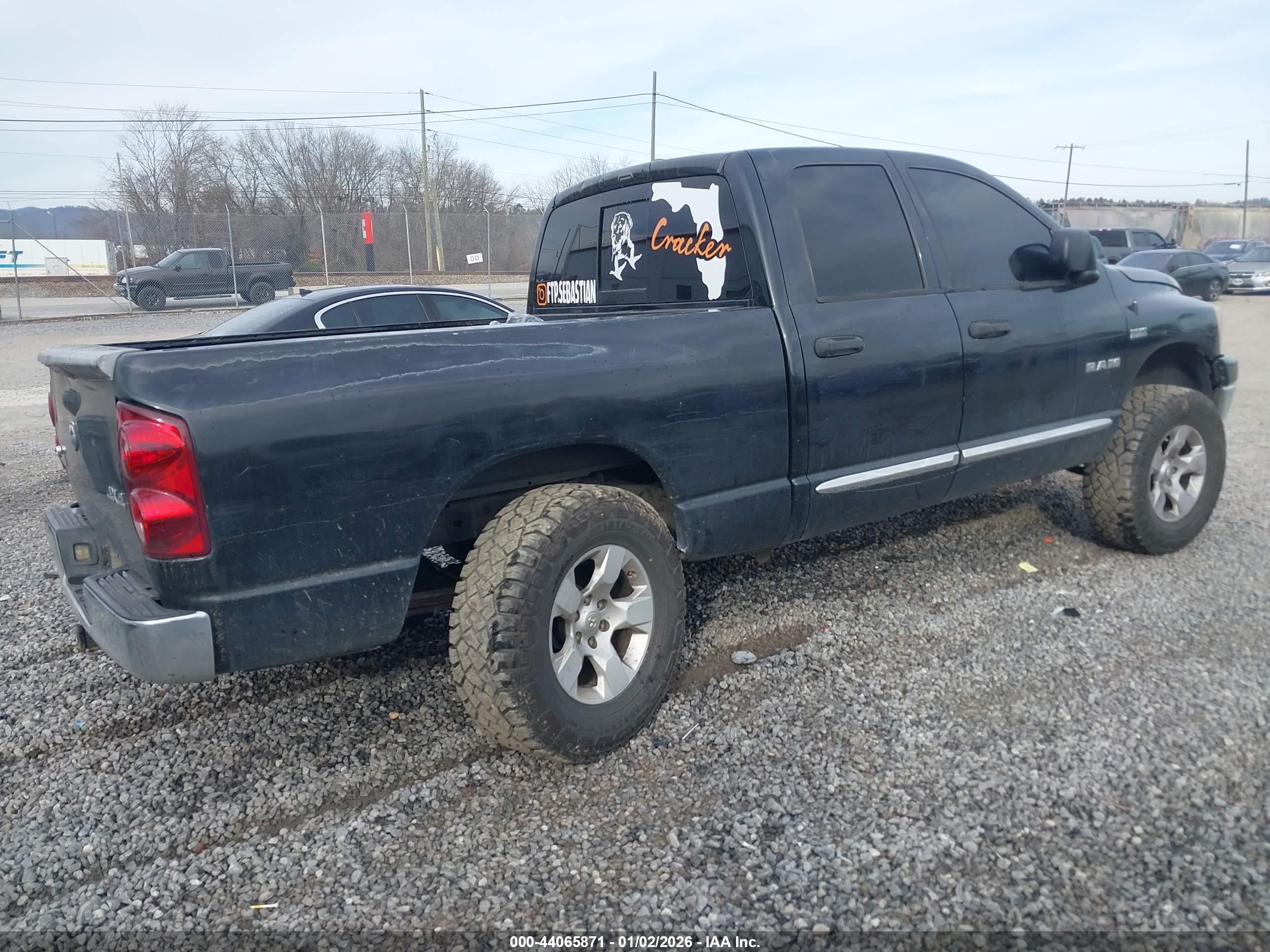 DODGE RAM image 4