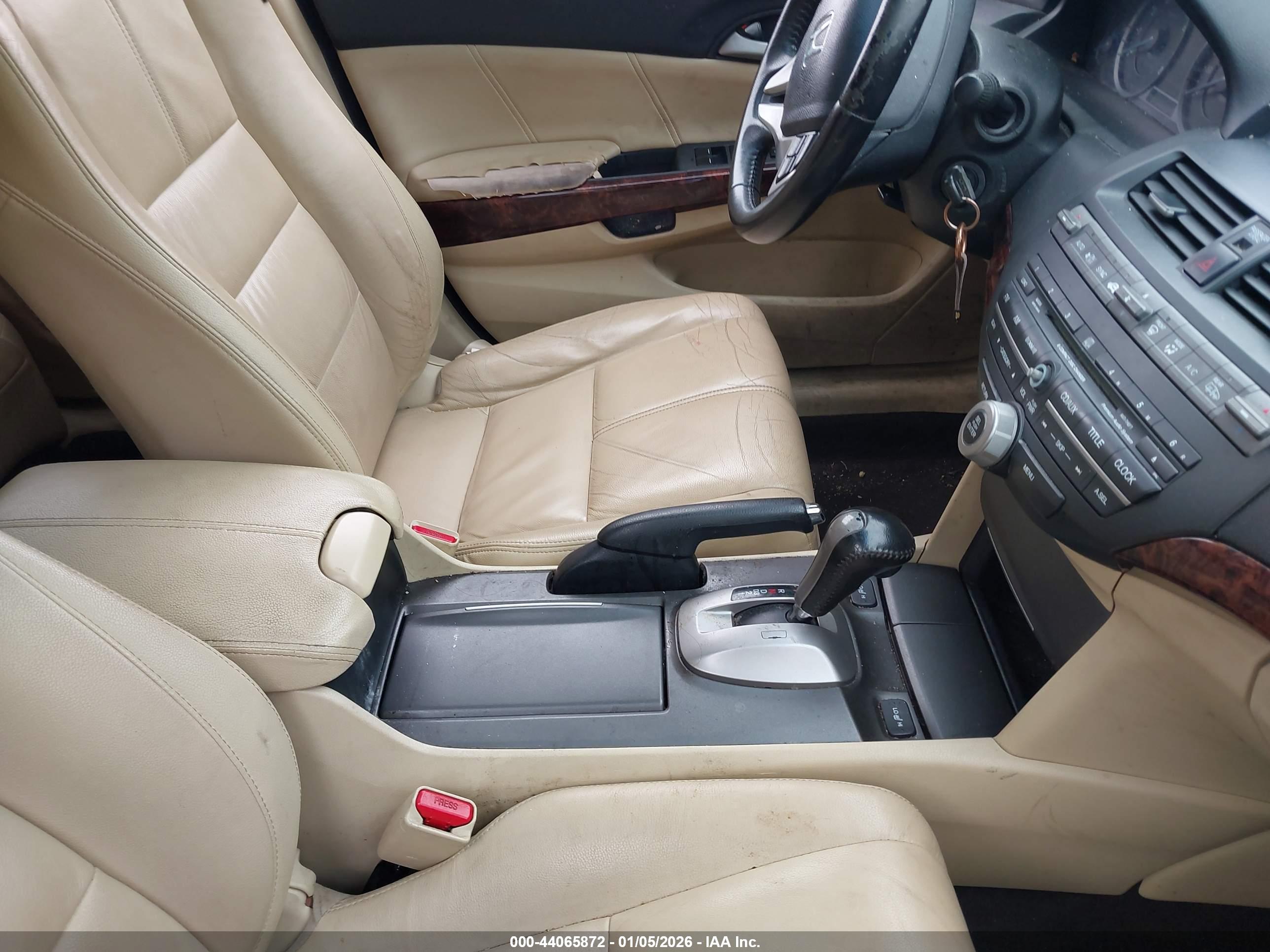 HONDA ACCORD image 5