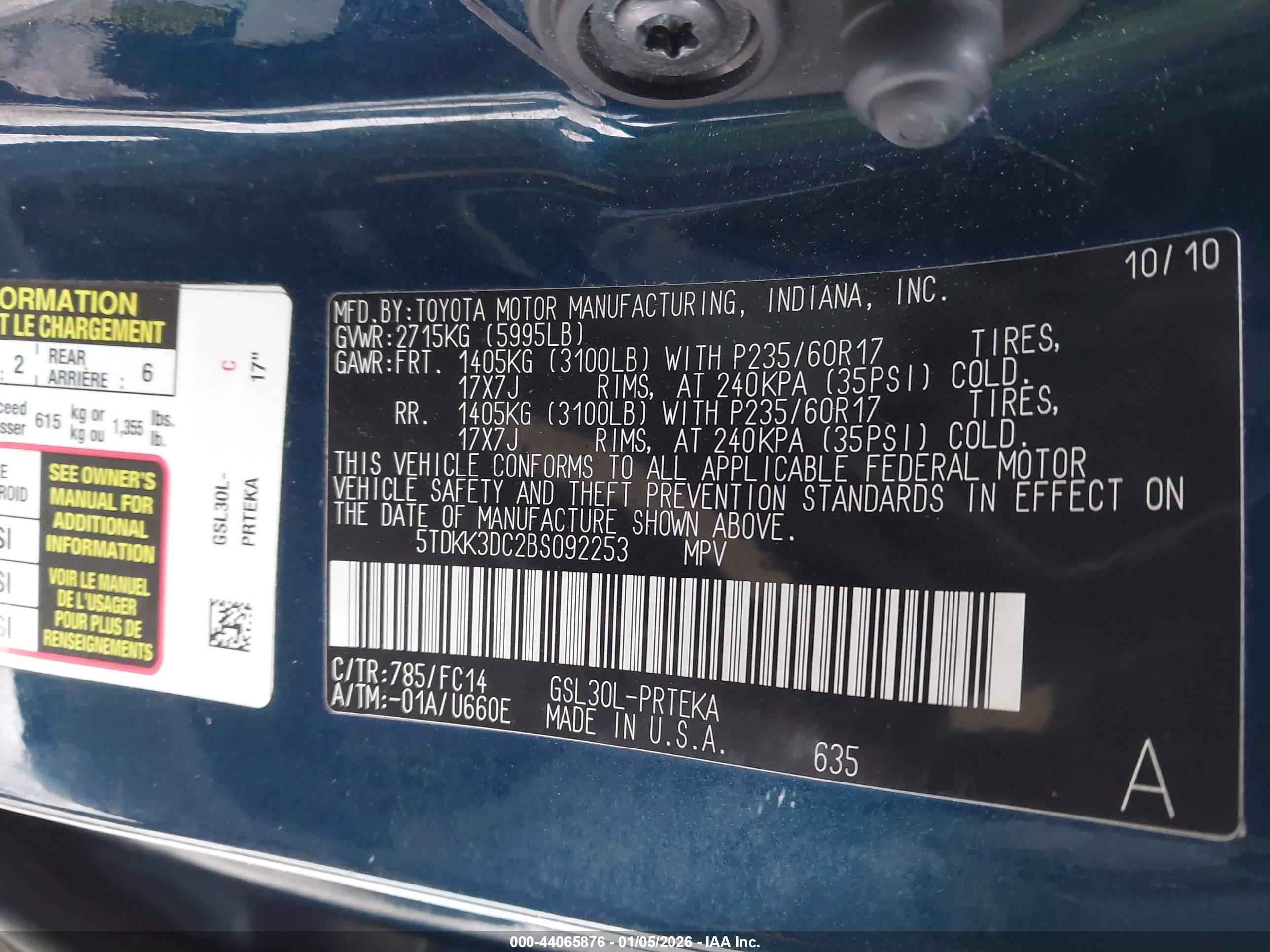 TOYOTA SIENNA image 9