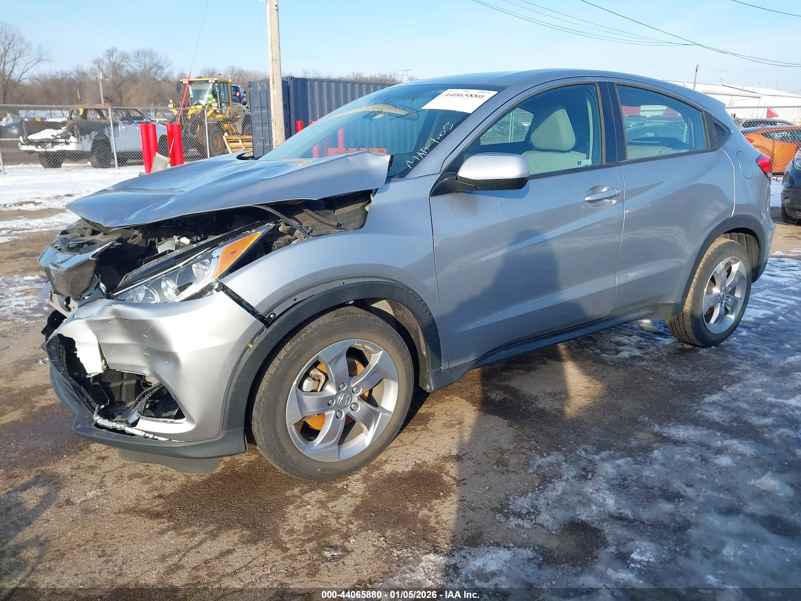 HONDA HR-V image 2