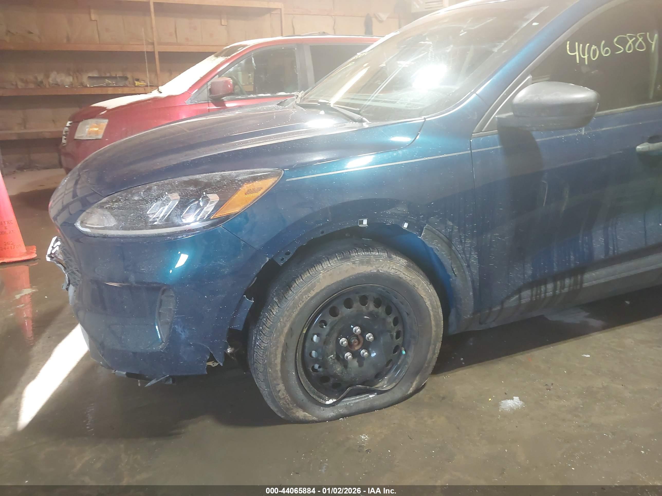 FORD ESCAPE image 6