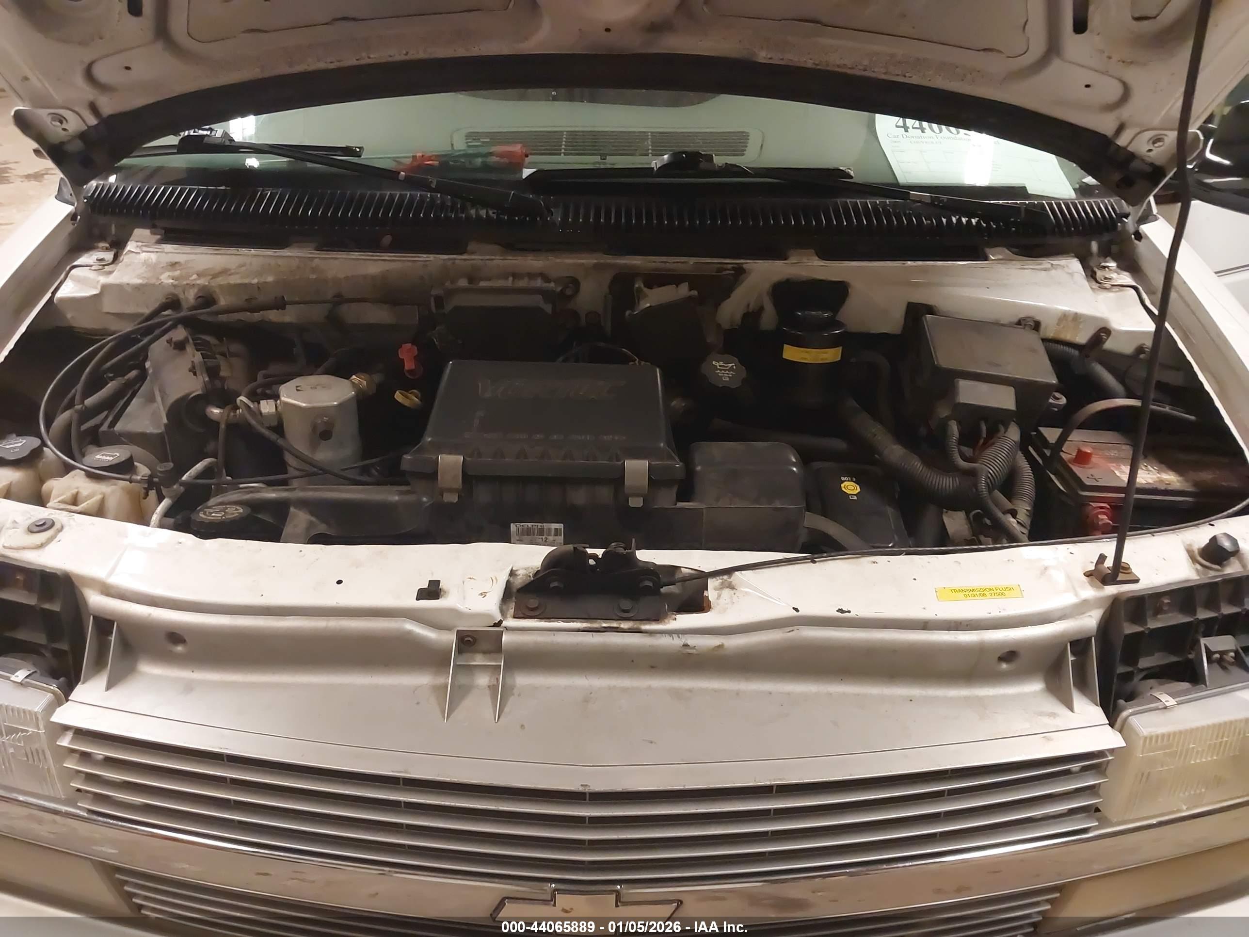 CHEVROLET ASTRO image 10