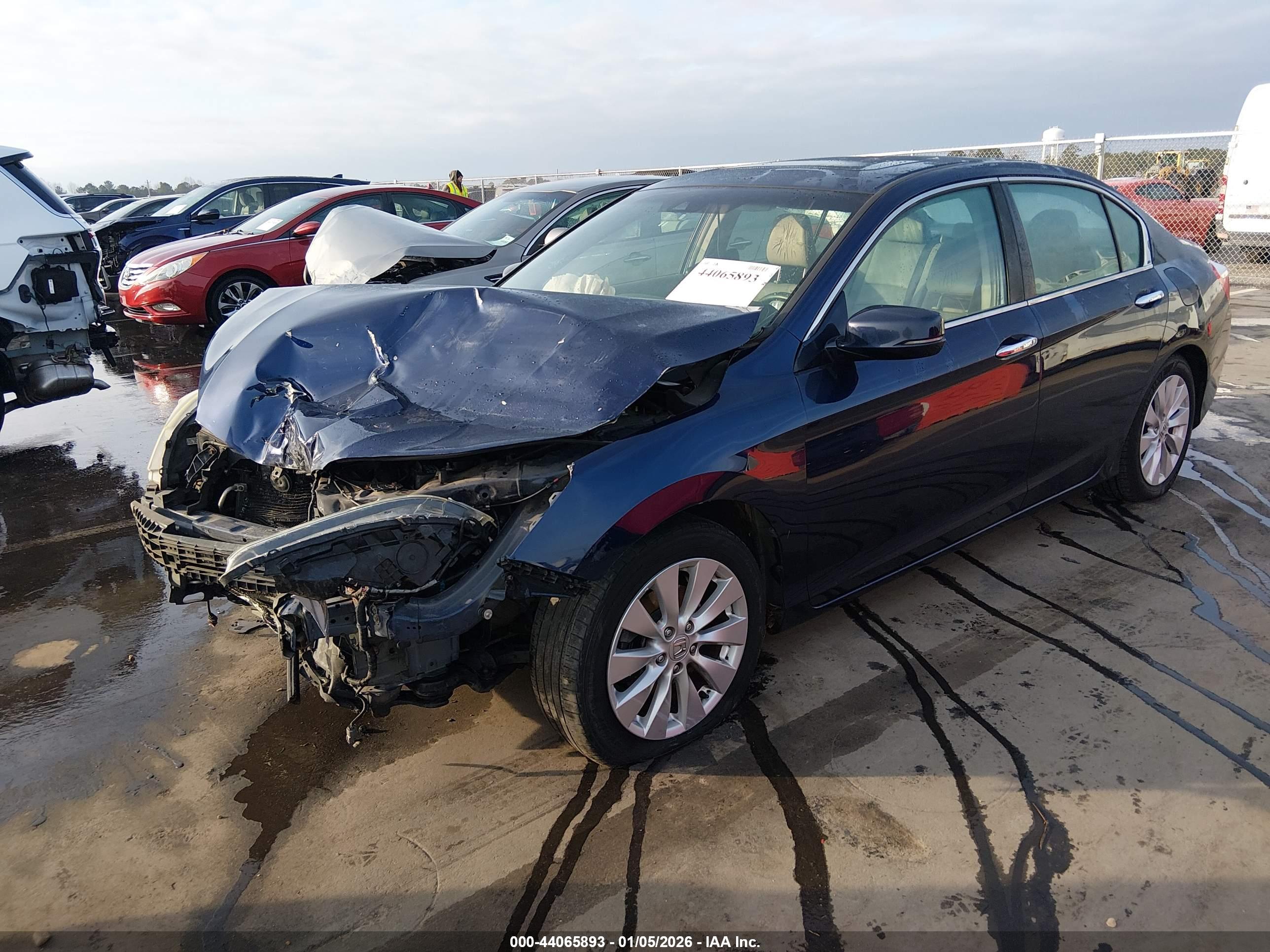 HONDA ACCORD image 2