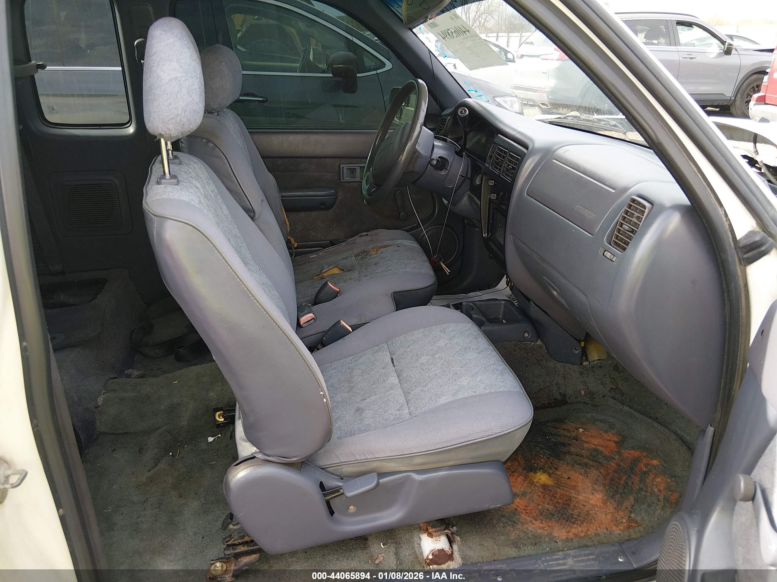 TOYOTA TACOMA image 5
