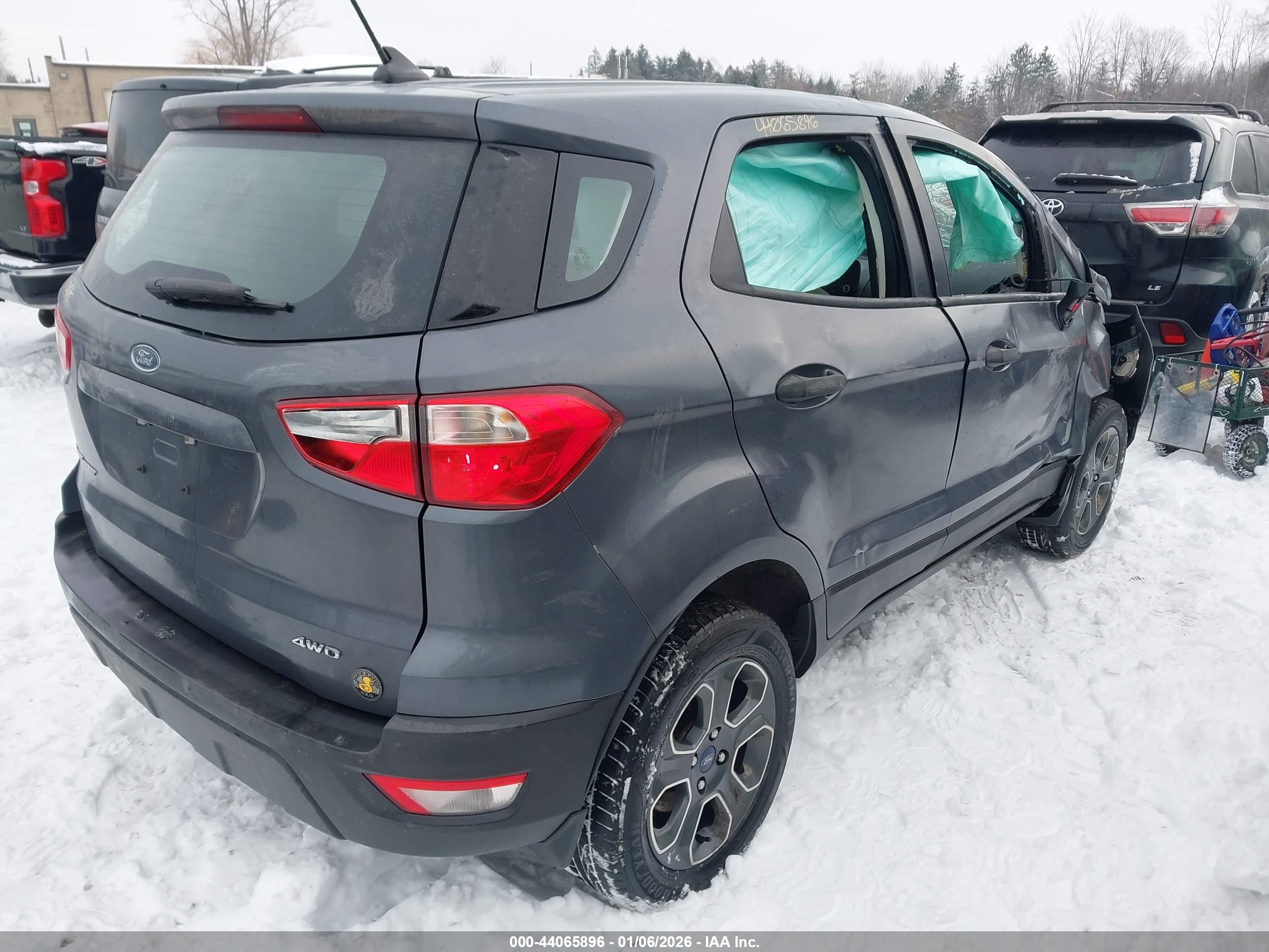 FORD ECOSPORT image 4