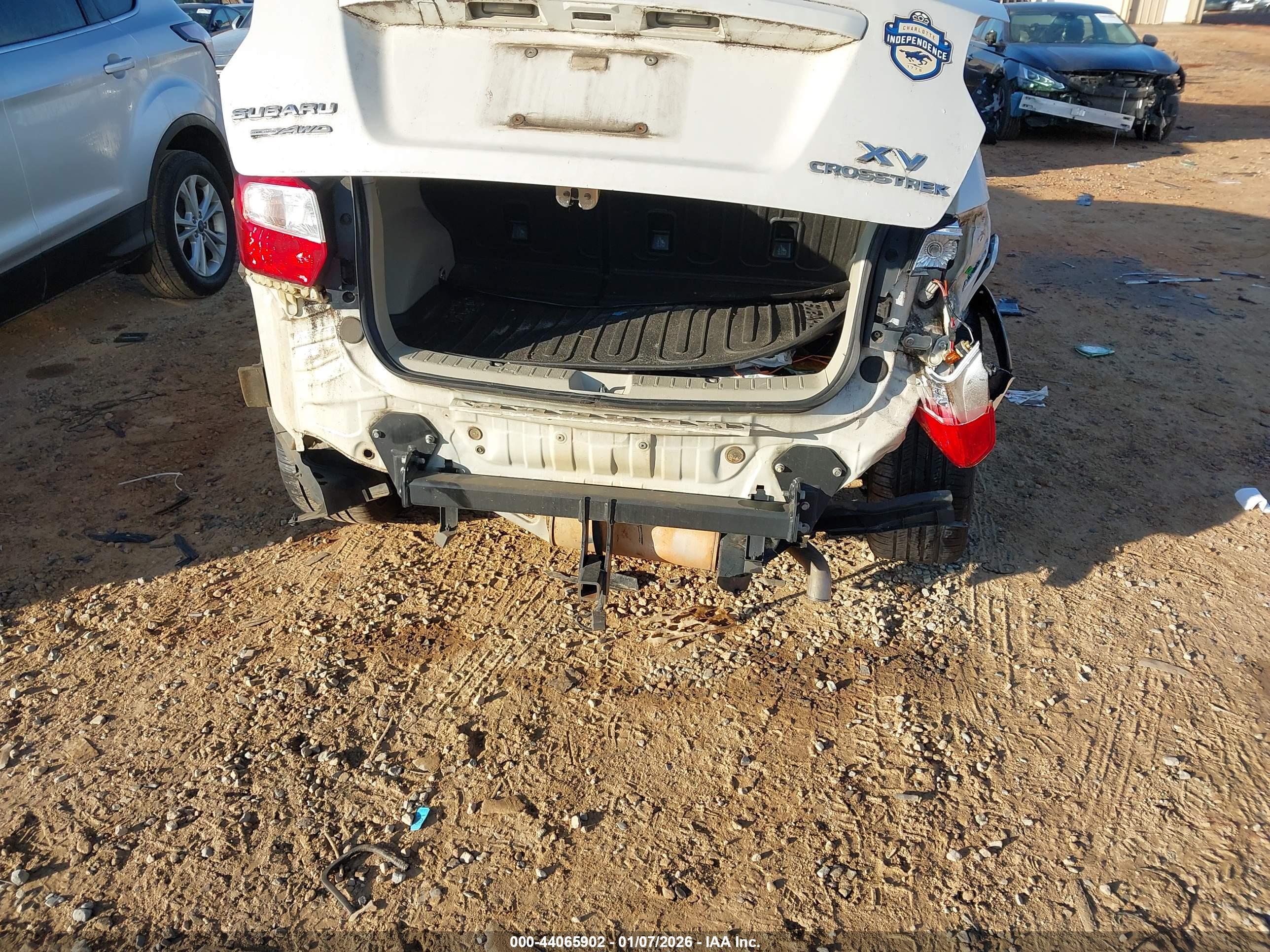 SUBARU XV image 6
