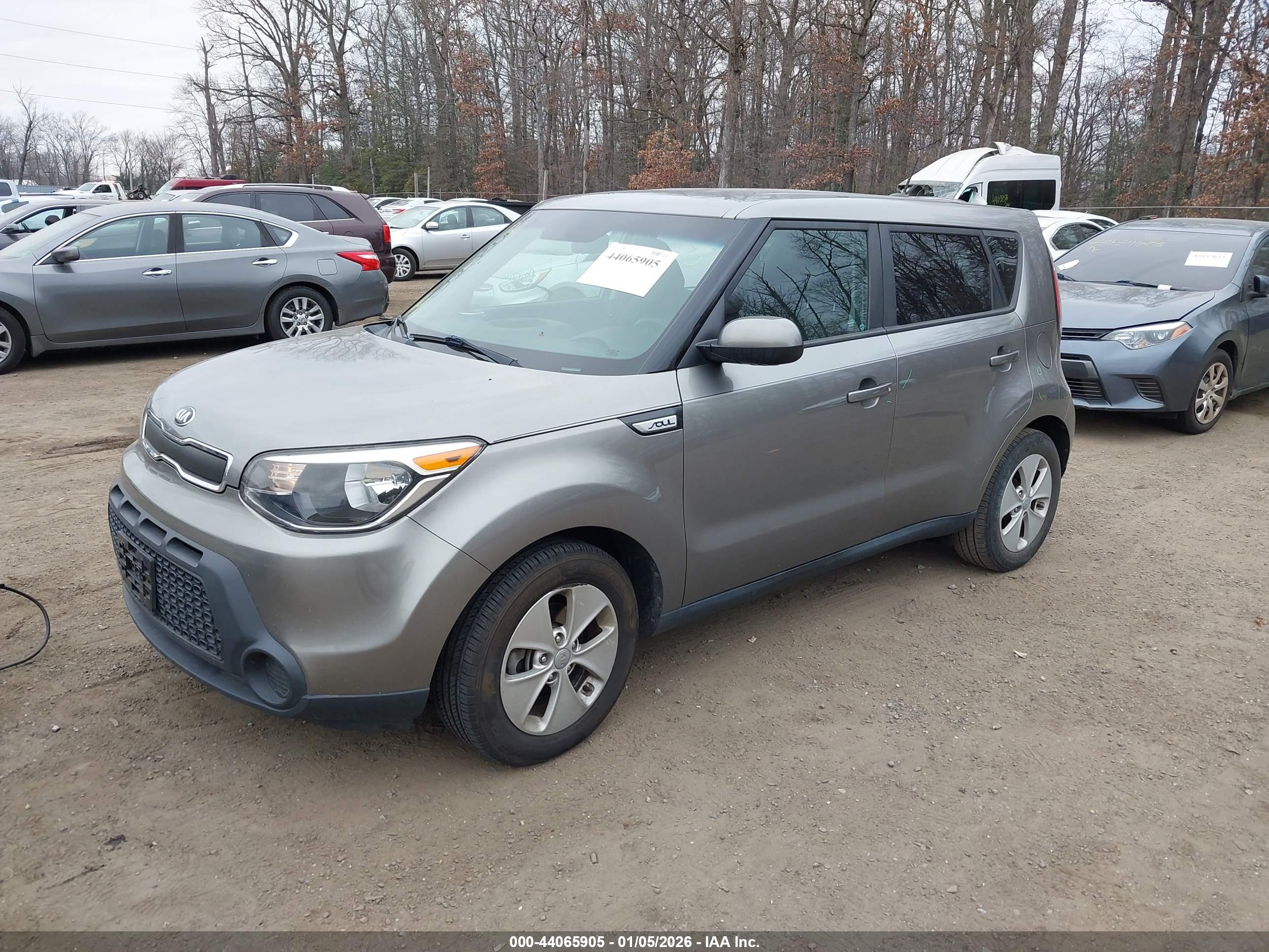 KIA SOUL image 2