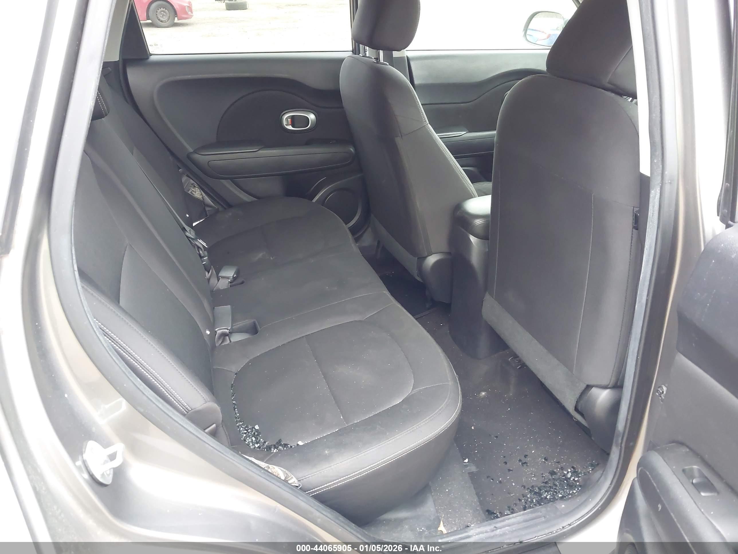 KIA SOUL image 8