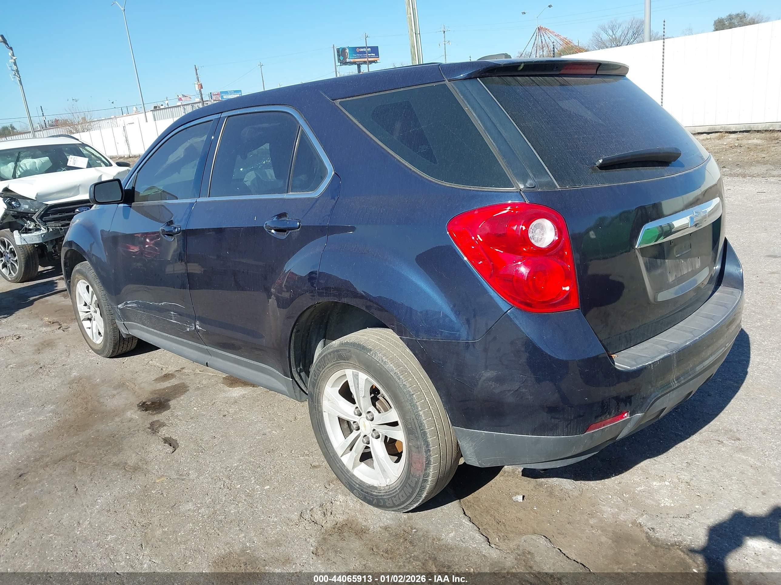 CHEVROLET EQUINOX image 3