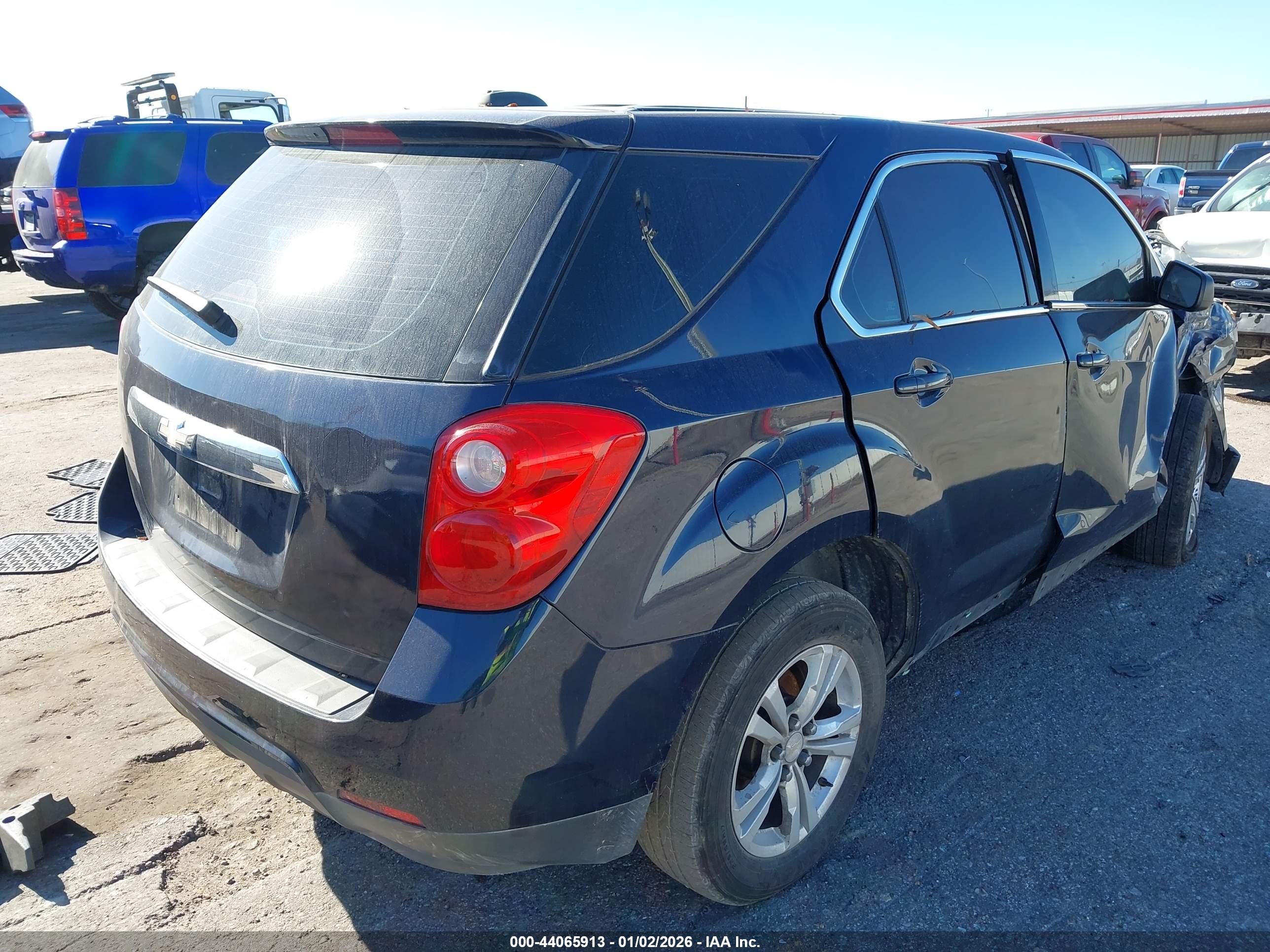 CHEVROLET EQUINOX image 4