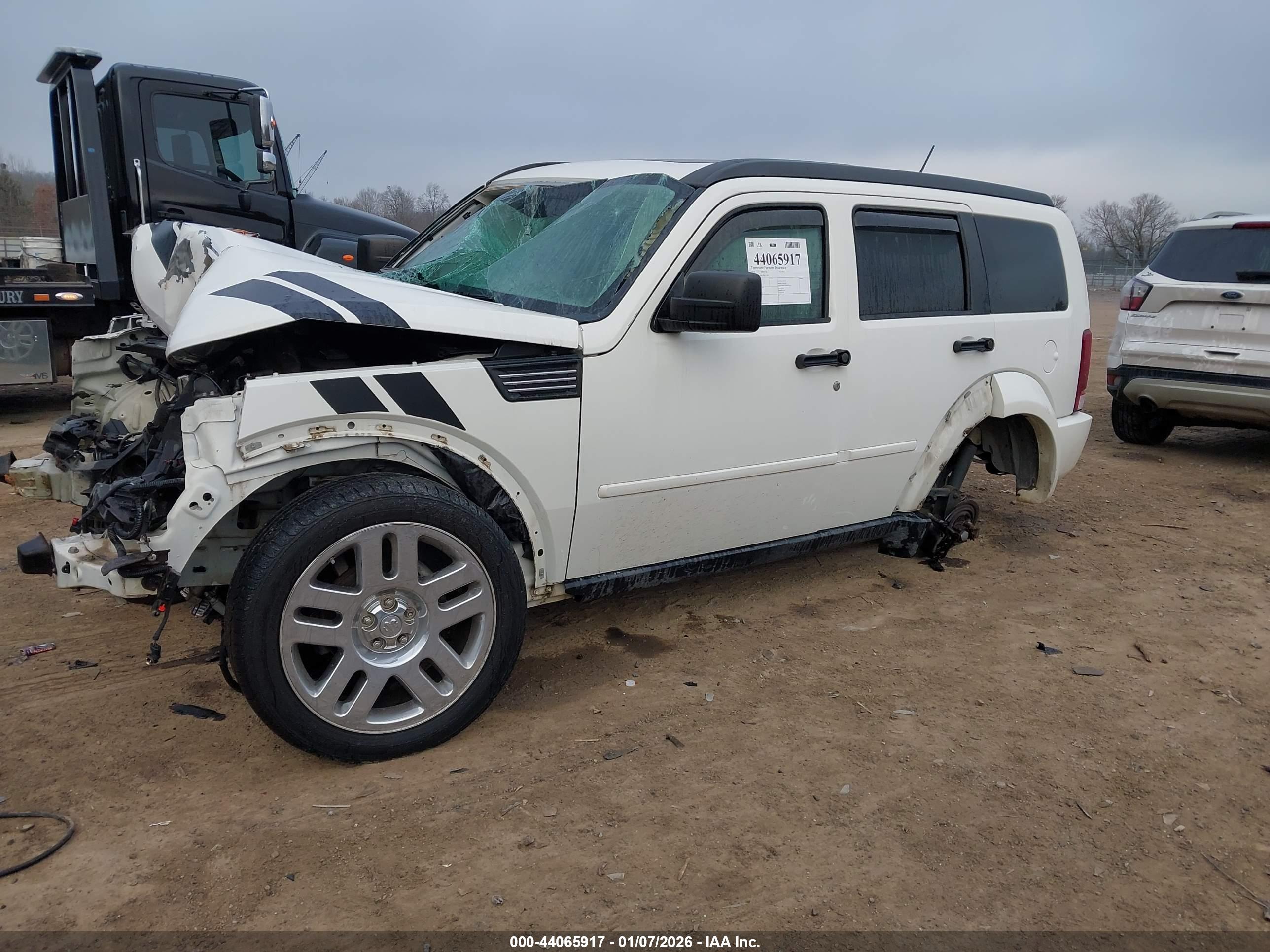 DODGE NITRO image 2