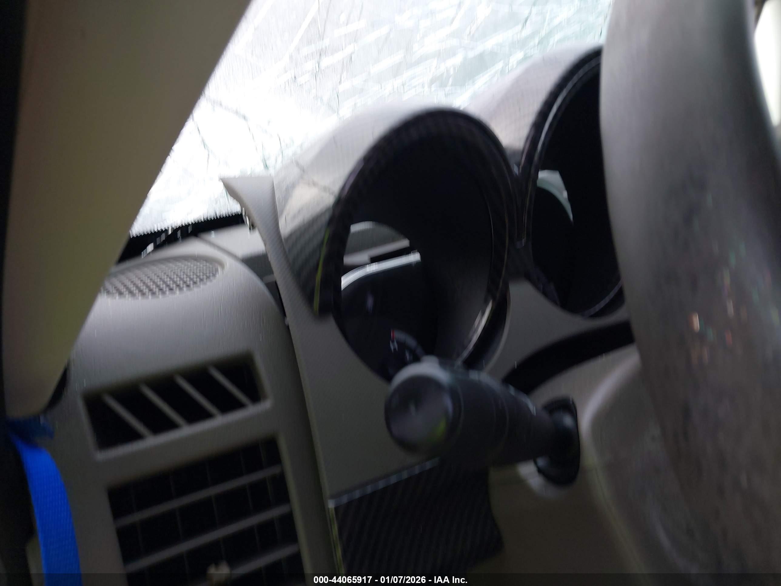 DODGE NITRO image 7
