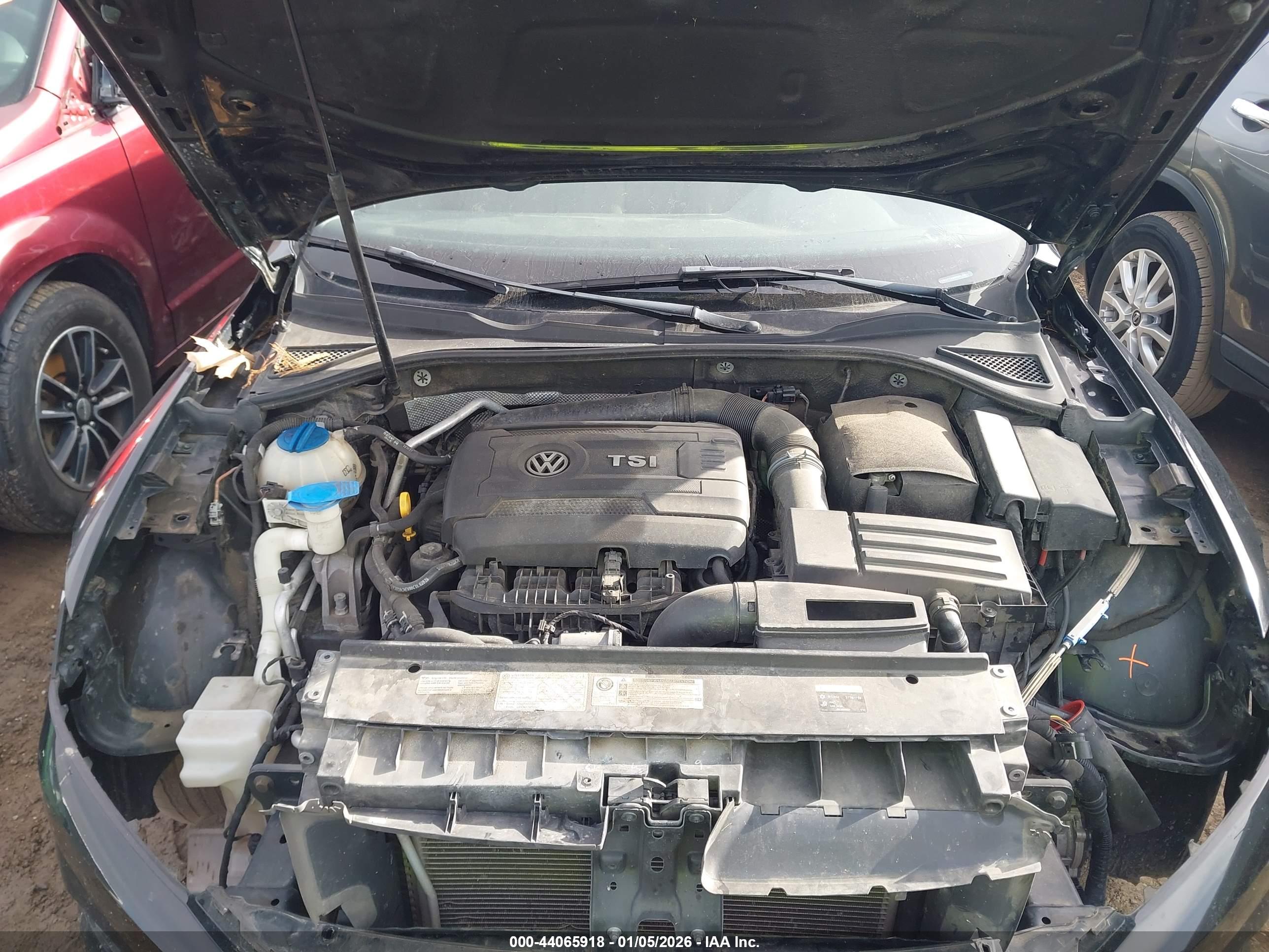 VOLKSWAGEN PASSAT image 10