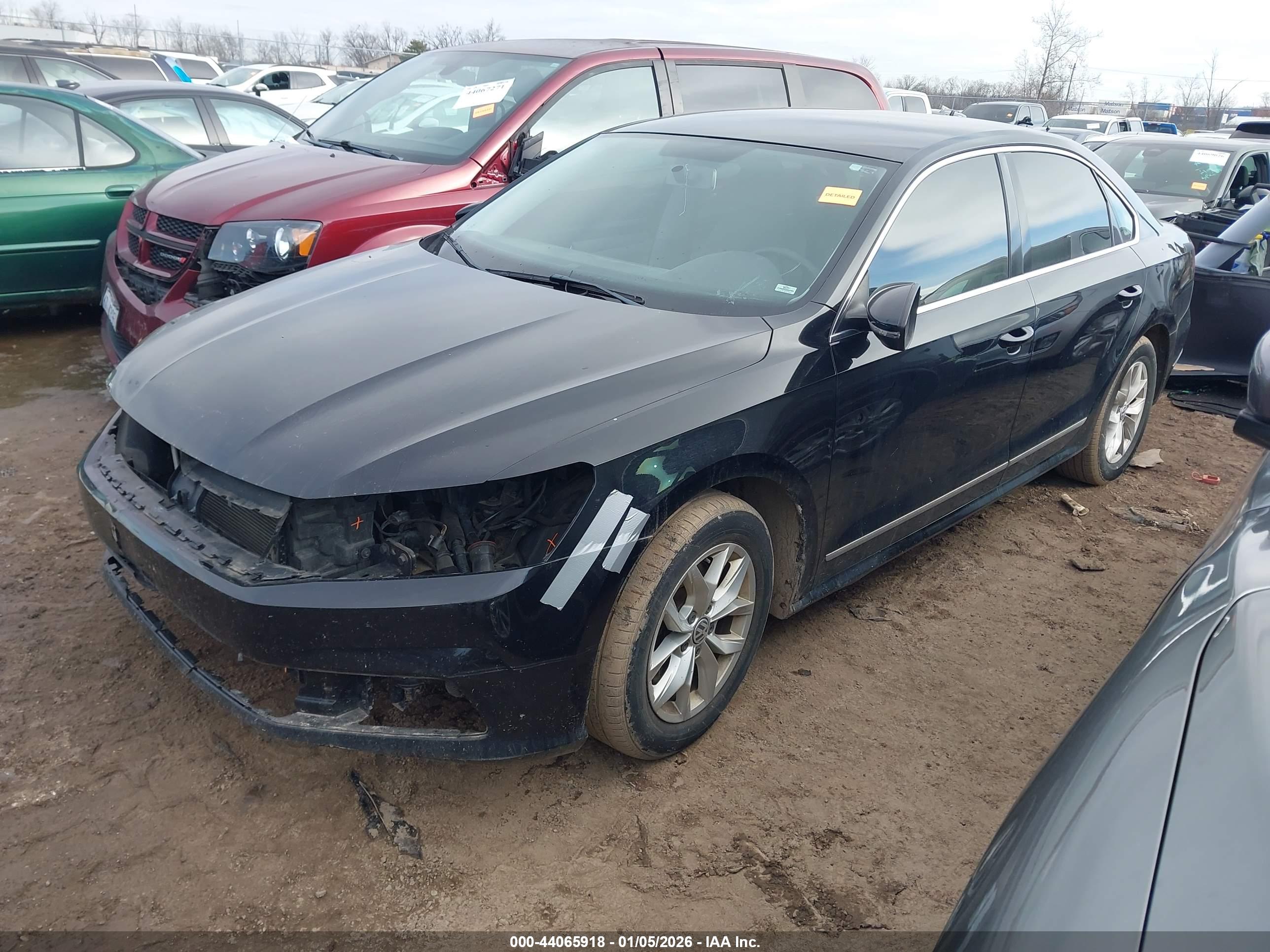 VOLKSWAGEN PASSAT image 2