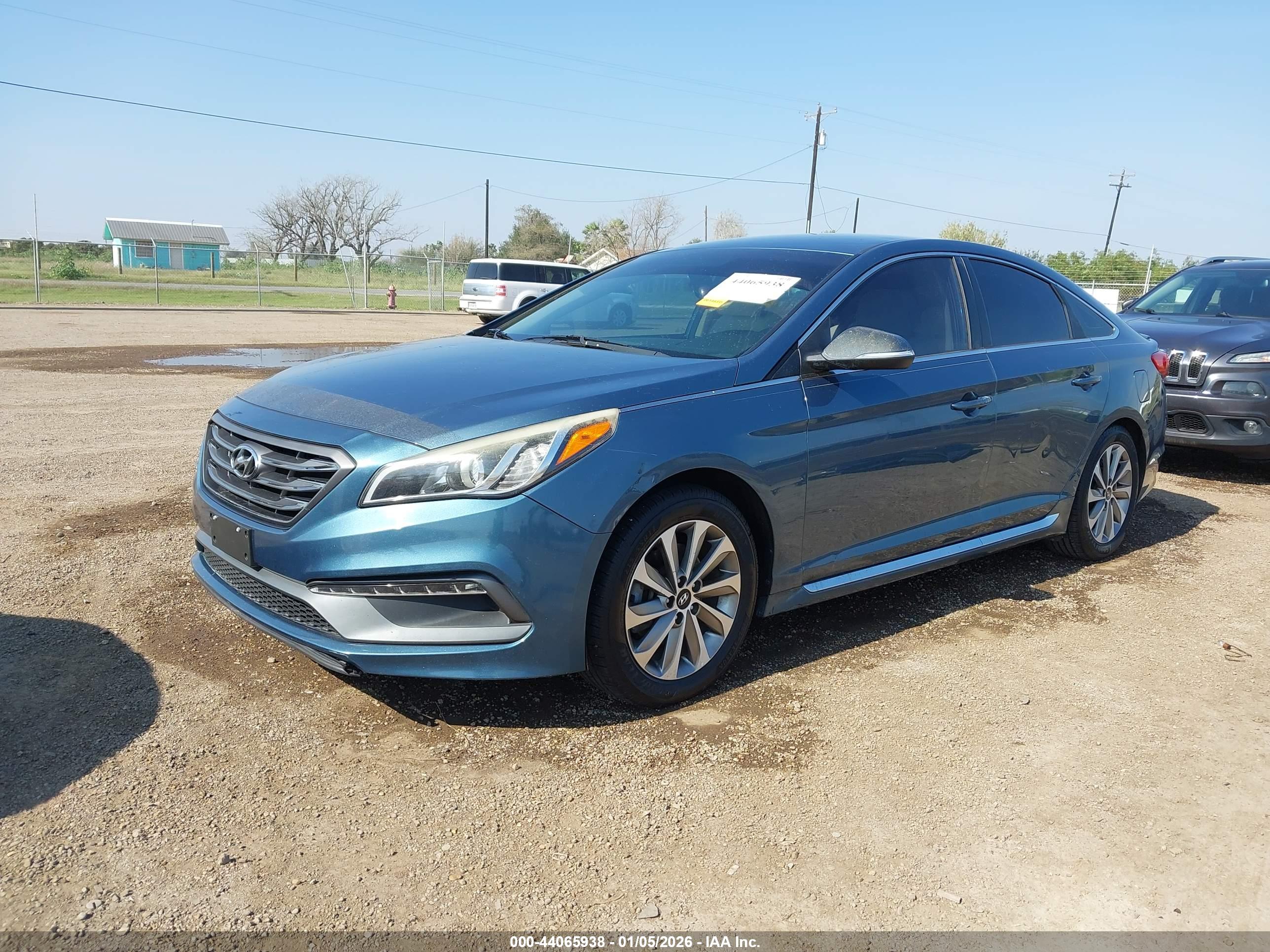 HYUNDAI SONATA image 2