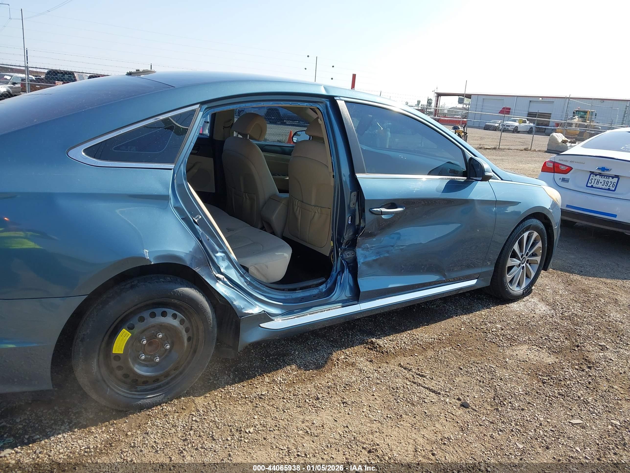 HYUNDAI SONATA image 6